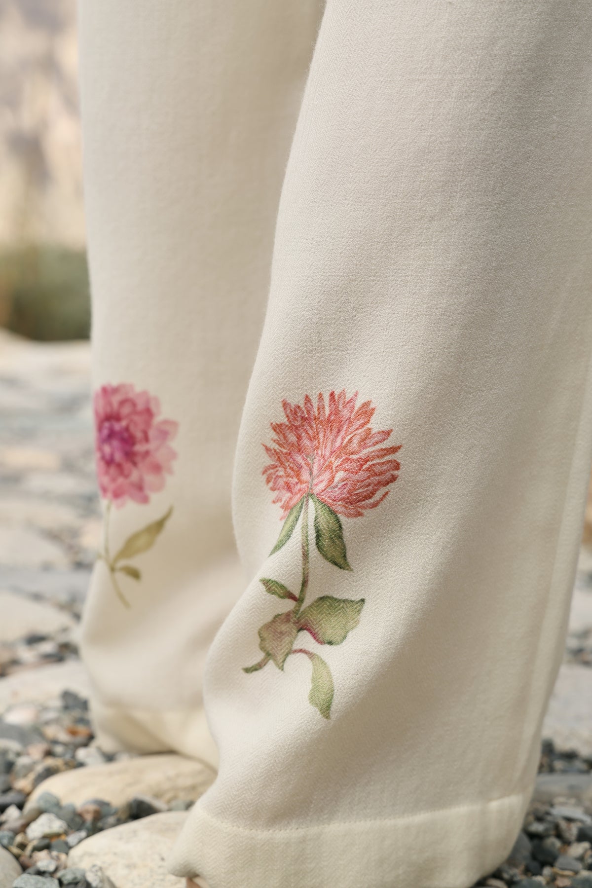 Winter Hush Scarf Woollen Top & Autumn Bloom Woollen Pants (Ivory Alpine Botanics)