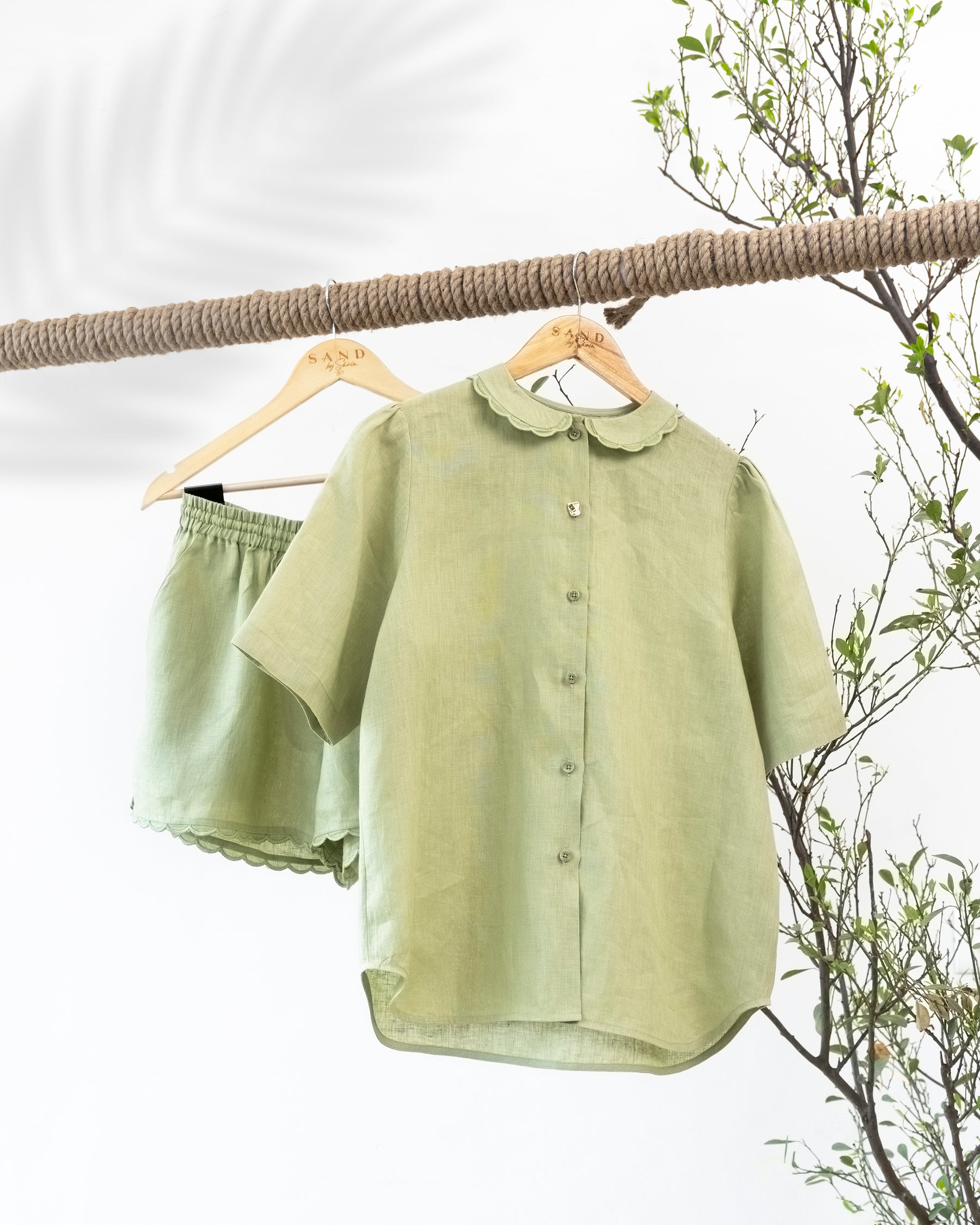 SAND Outwear Shorts (Pistachio)