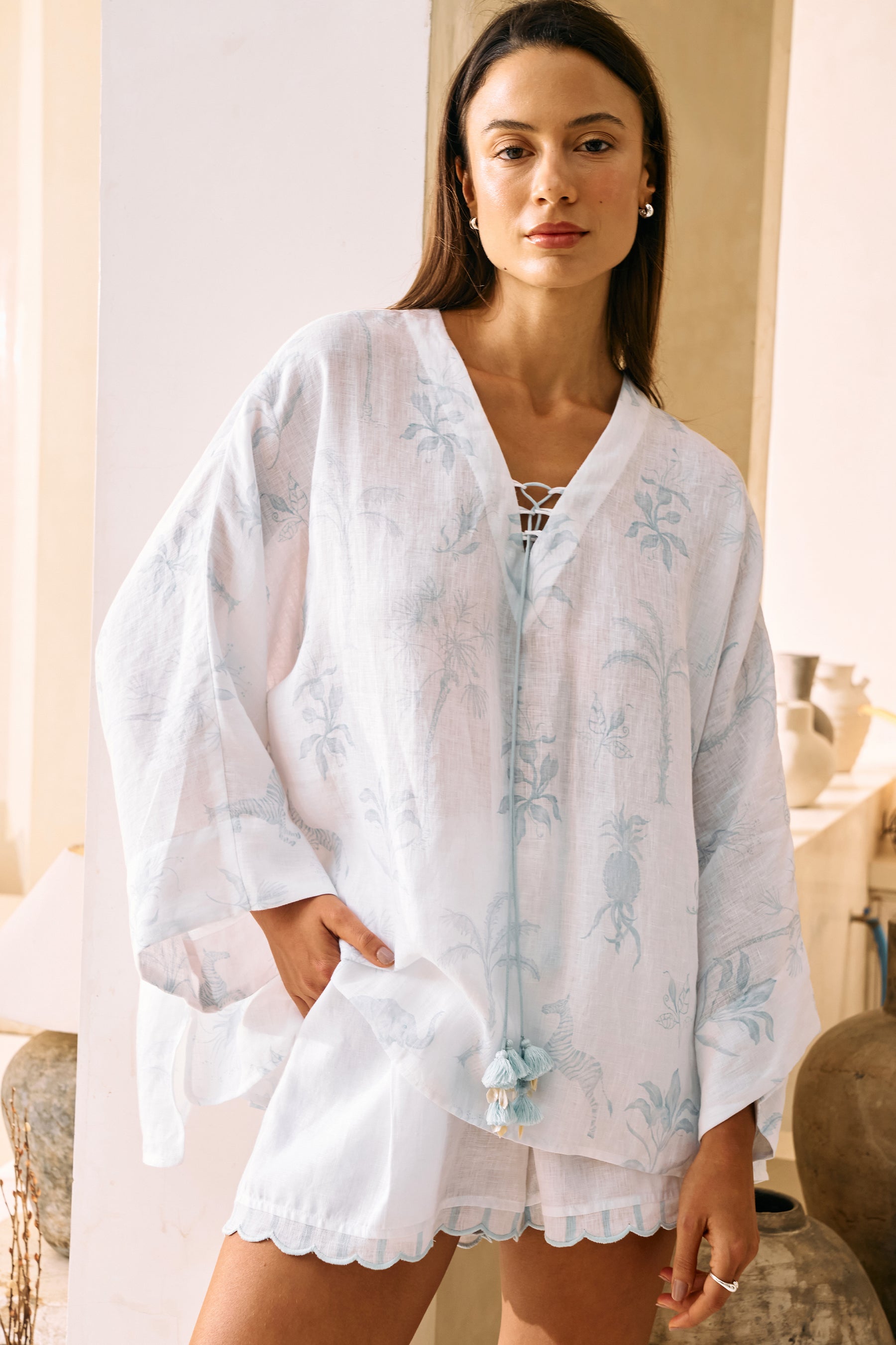 Oasis Print One Size Top & Pause Shorts (Oasis Blue And White Print)