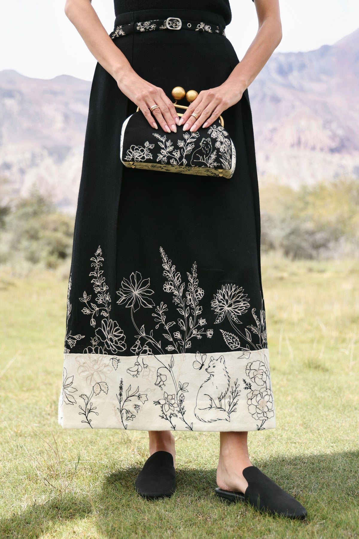 Hearth Midi Woollen Skirt (Black & White)