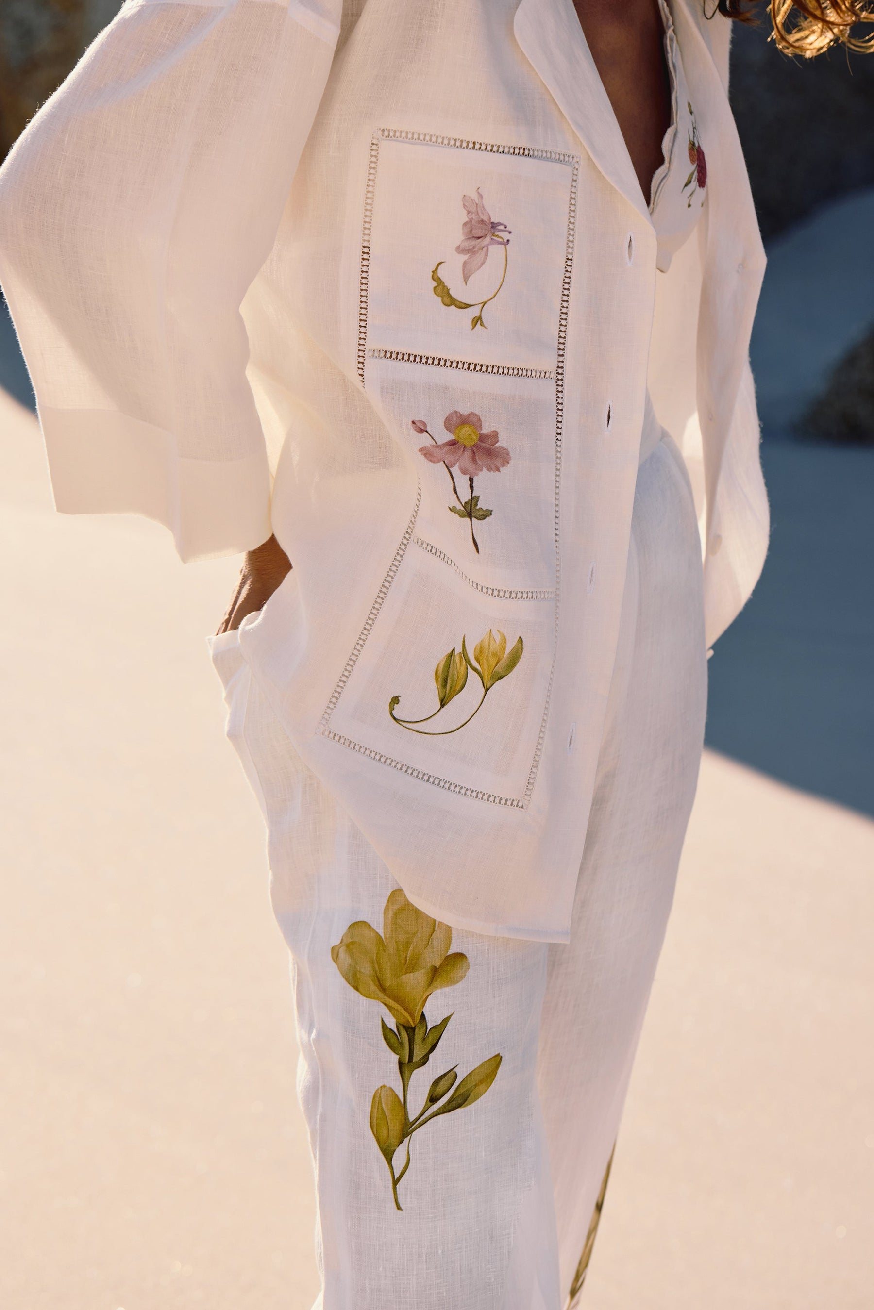 SAND Linen Savanna Shirt (White Floral & Lace)