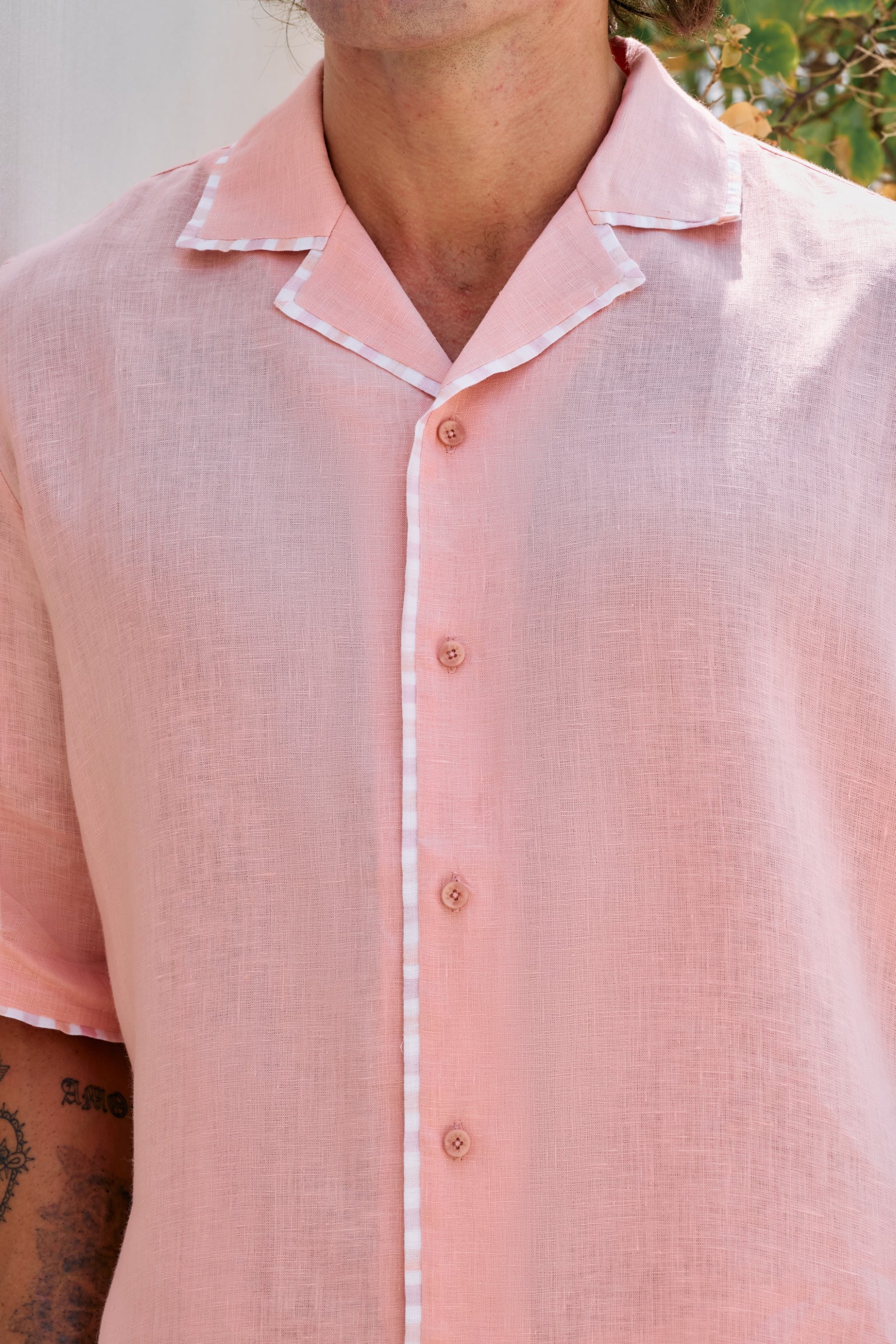Daybreak Camp Collar Shirt & At Ease Shorts - Man (Raspberry)