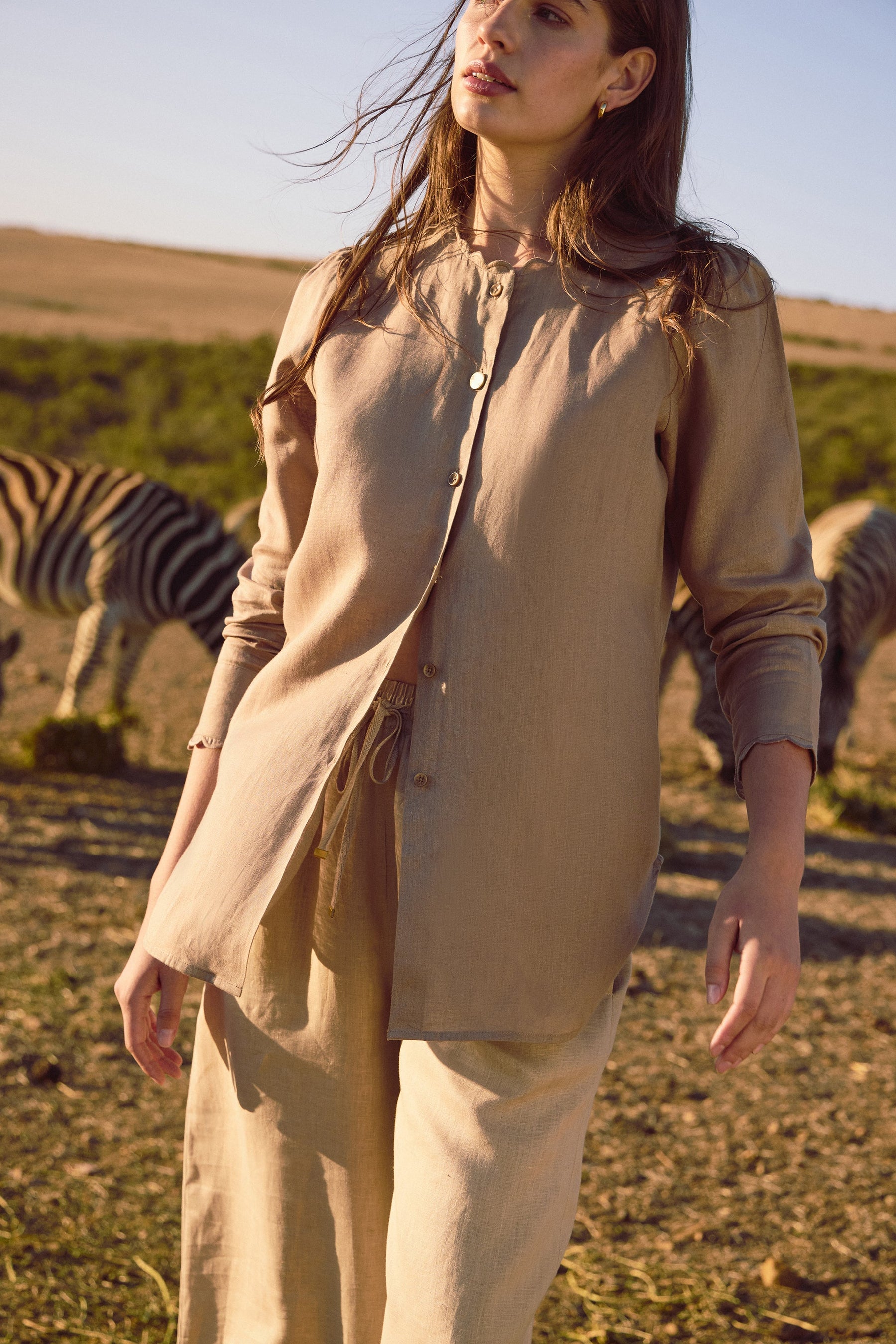 SAND Outwear Shirt (Truffle)