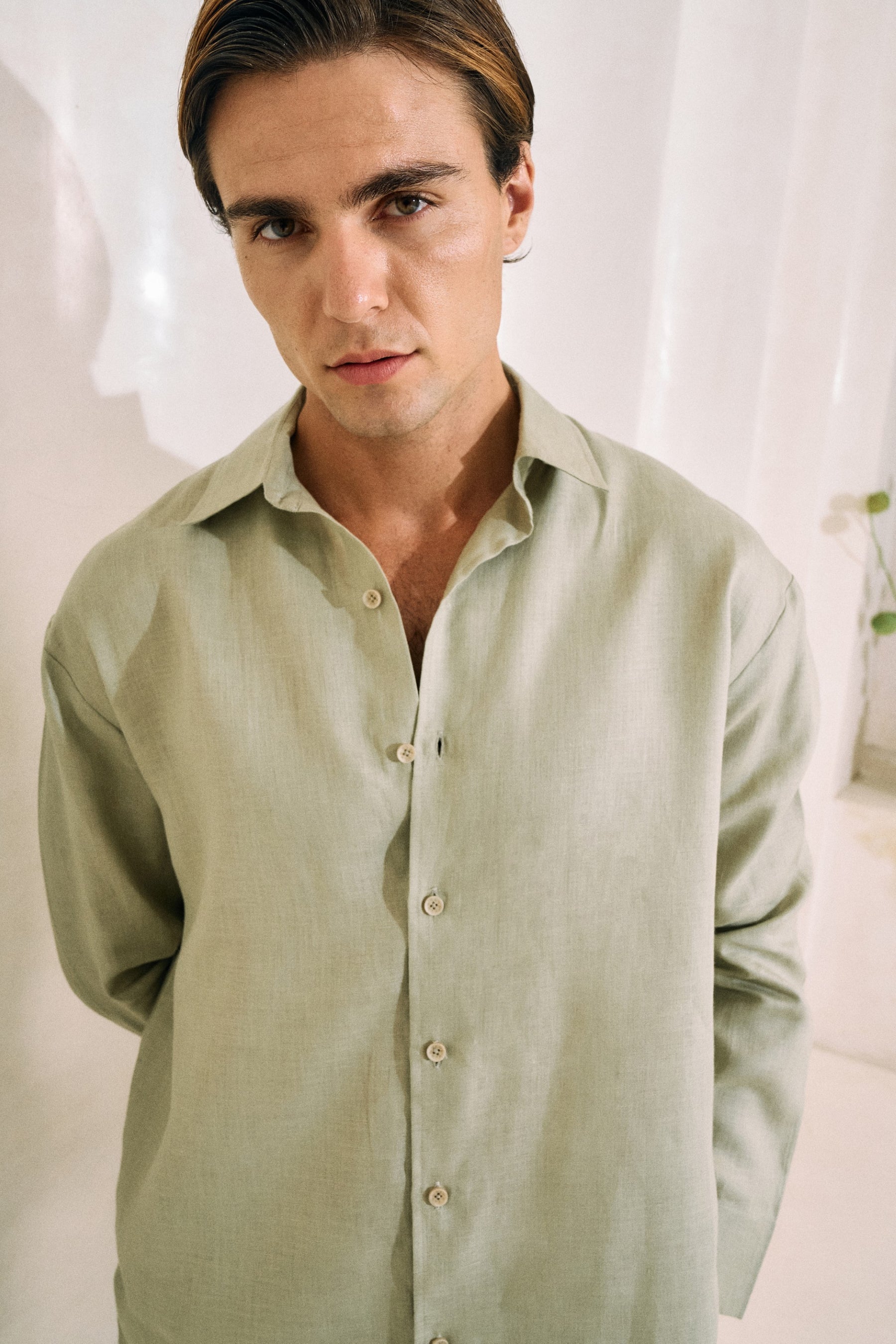 Sand Outwear Shirt & Steady Form Pants - Man (Sage)