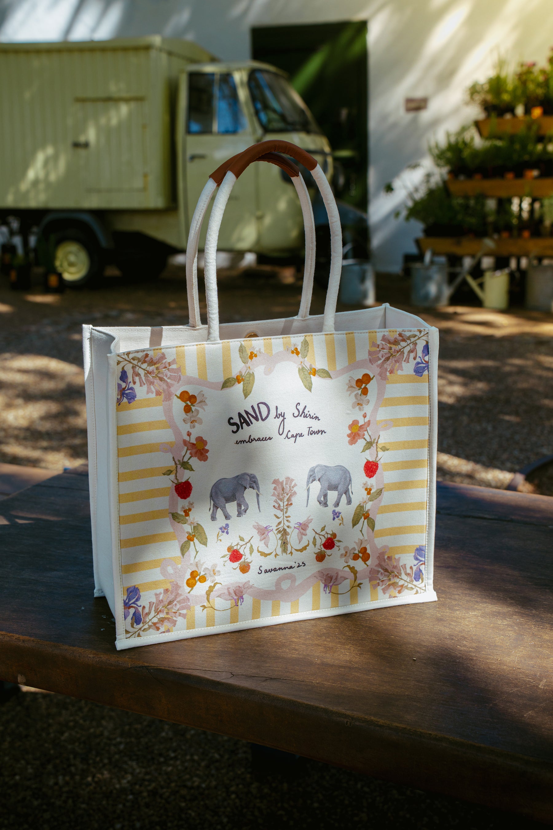 African Ele - Tote Bag