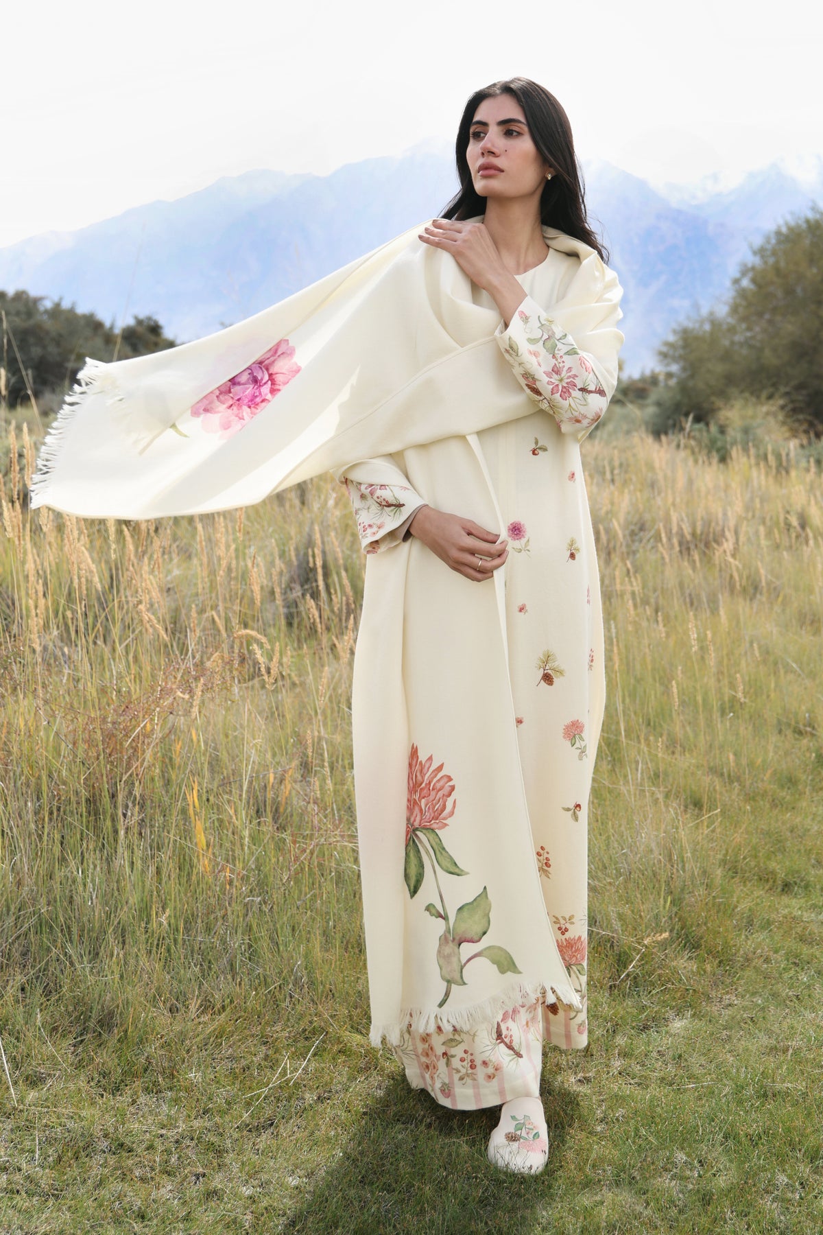 Day Bloom Woollen Shawl (Ivory Alpine Botanics)