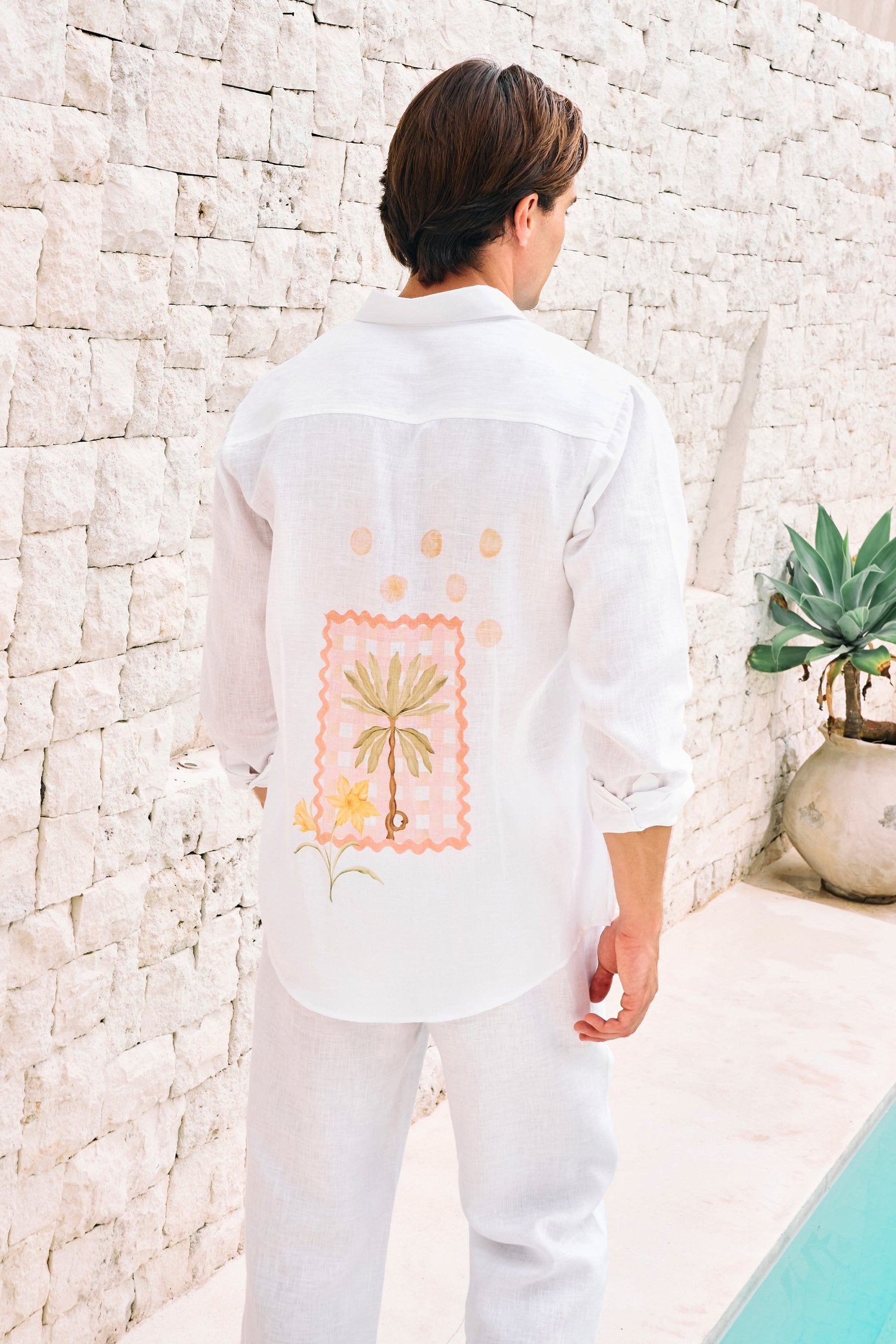 Postcard Back Print Shirt- MAN (White)