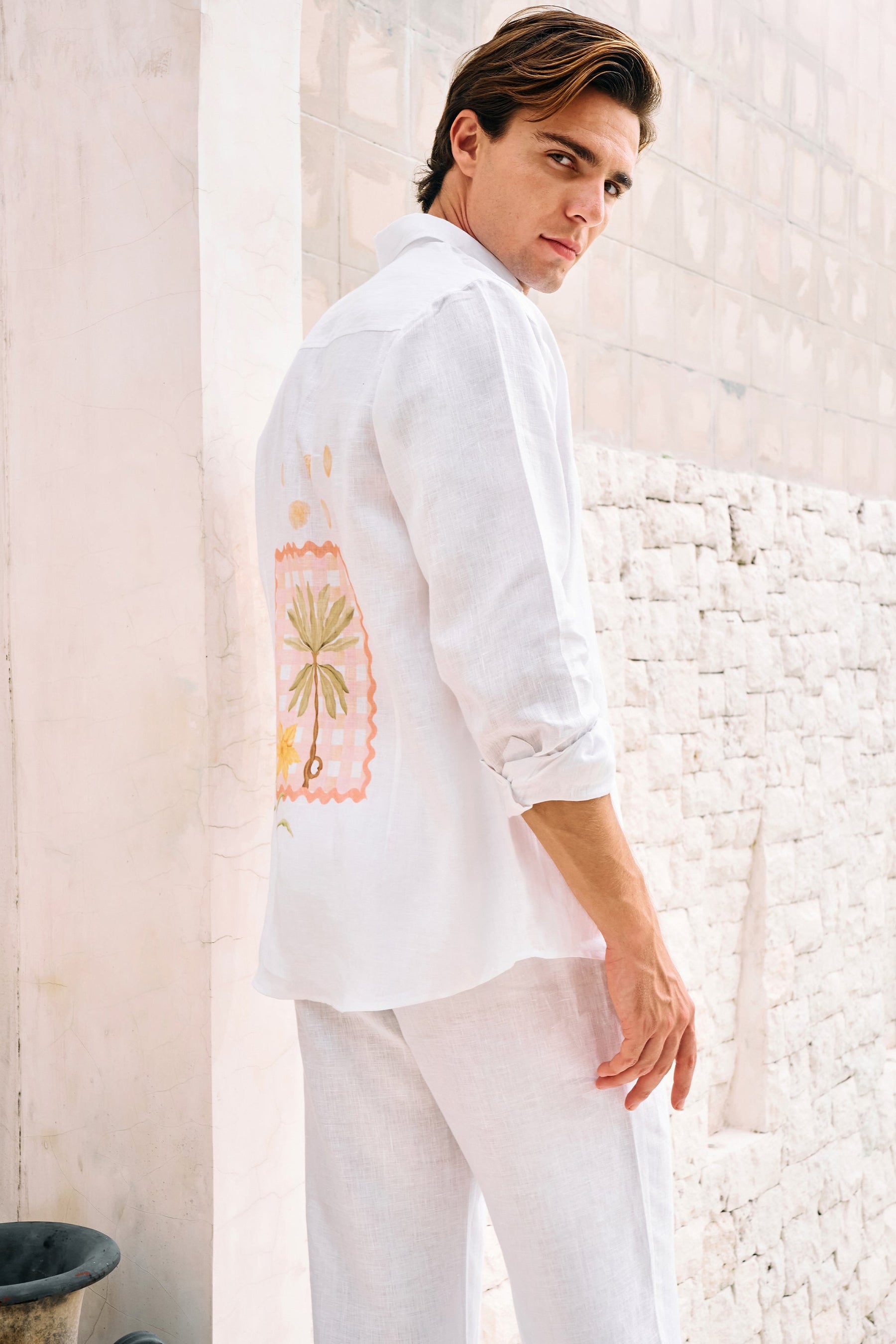 Postcard Back Print Shirt- MAN (White)