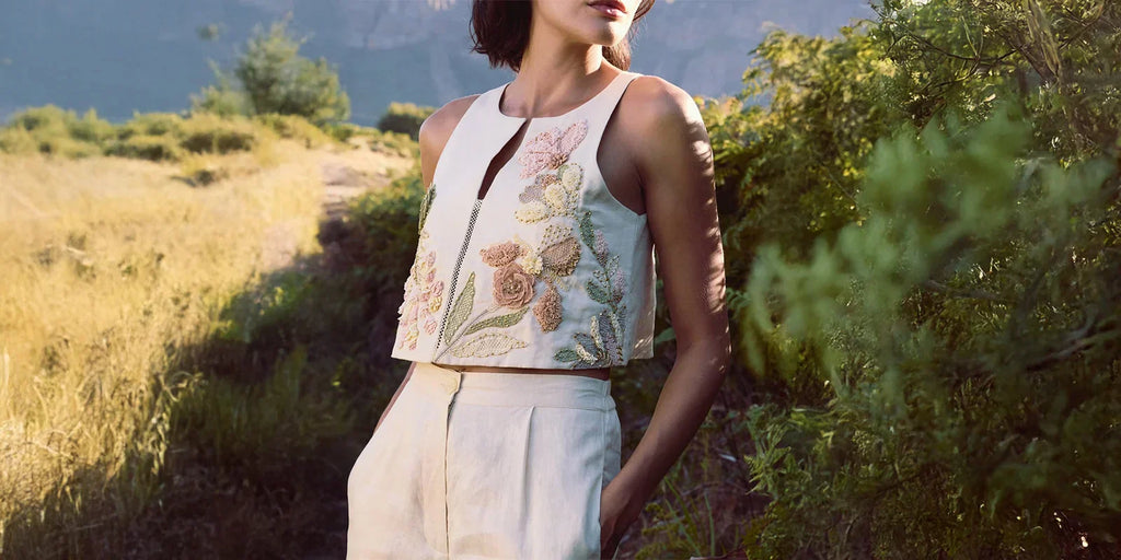 Beach to Brunch: Bandeau Top Looks for Your Summer Vacation