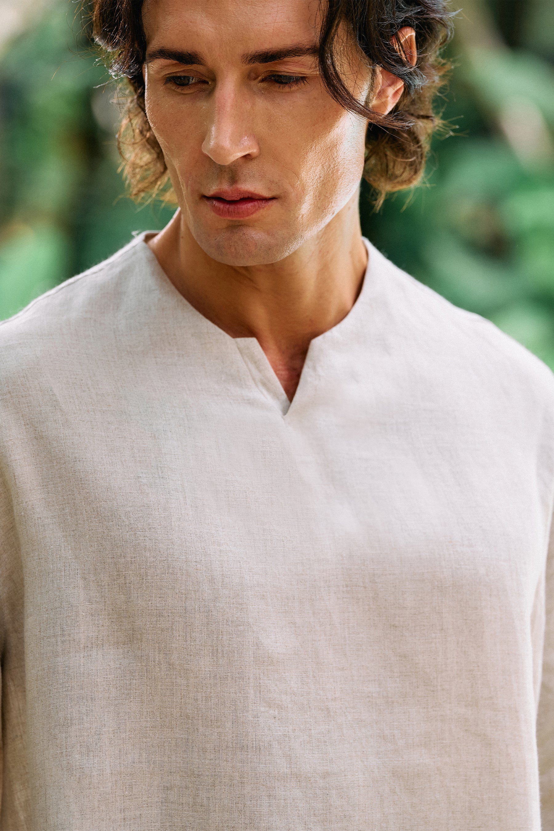 Horizon Back Print Shirt- MAN (Natural & Sage)