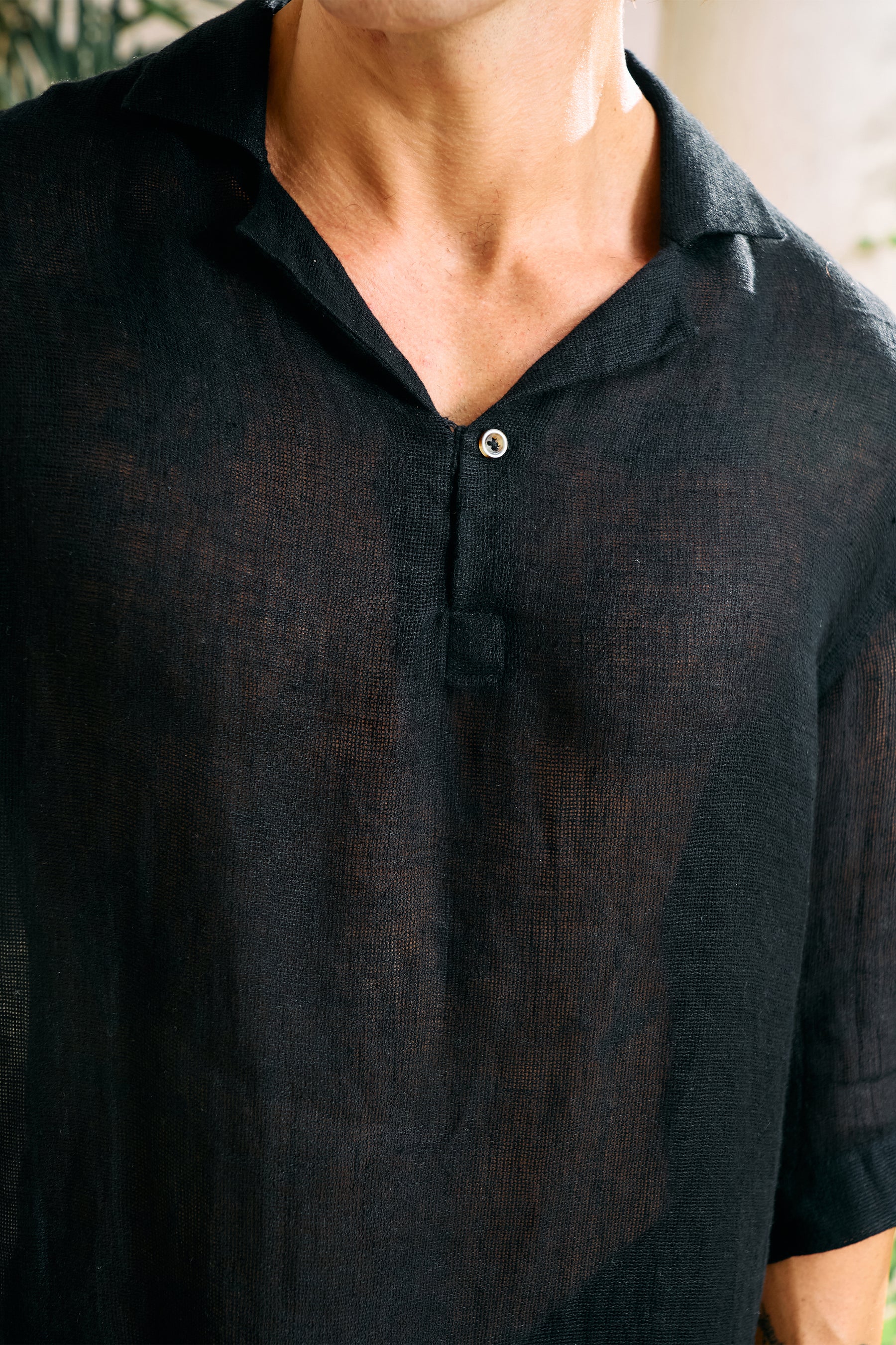 Off Hours Shirt- MAN (Black)