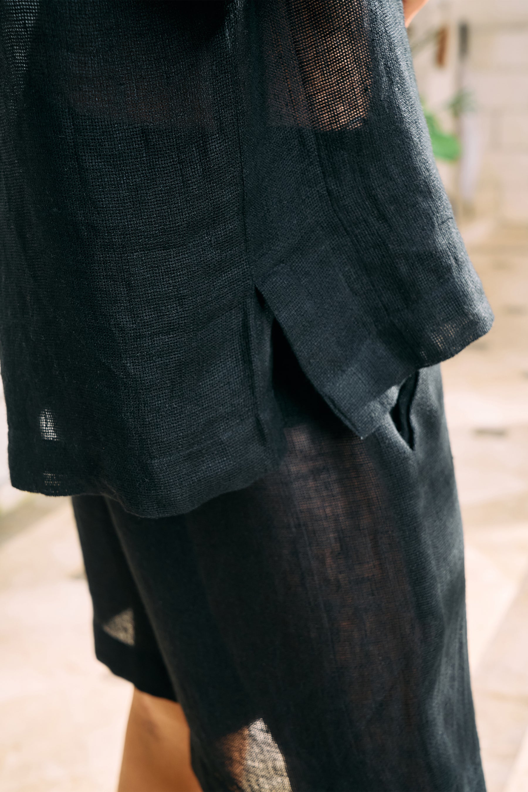 Off Hours Shirt- MAN (Black)