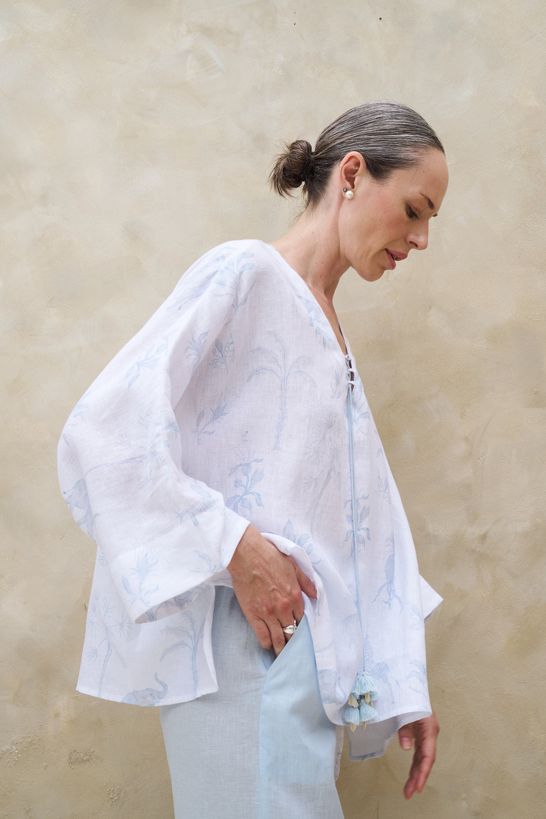 Oasis Print One Size Top & Easy Living Pants (Spring Blue)