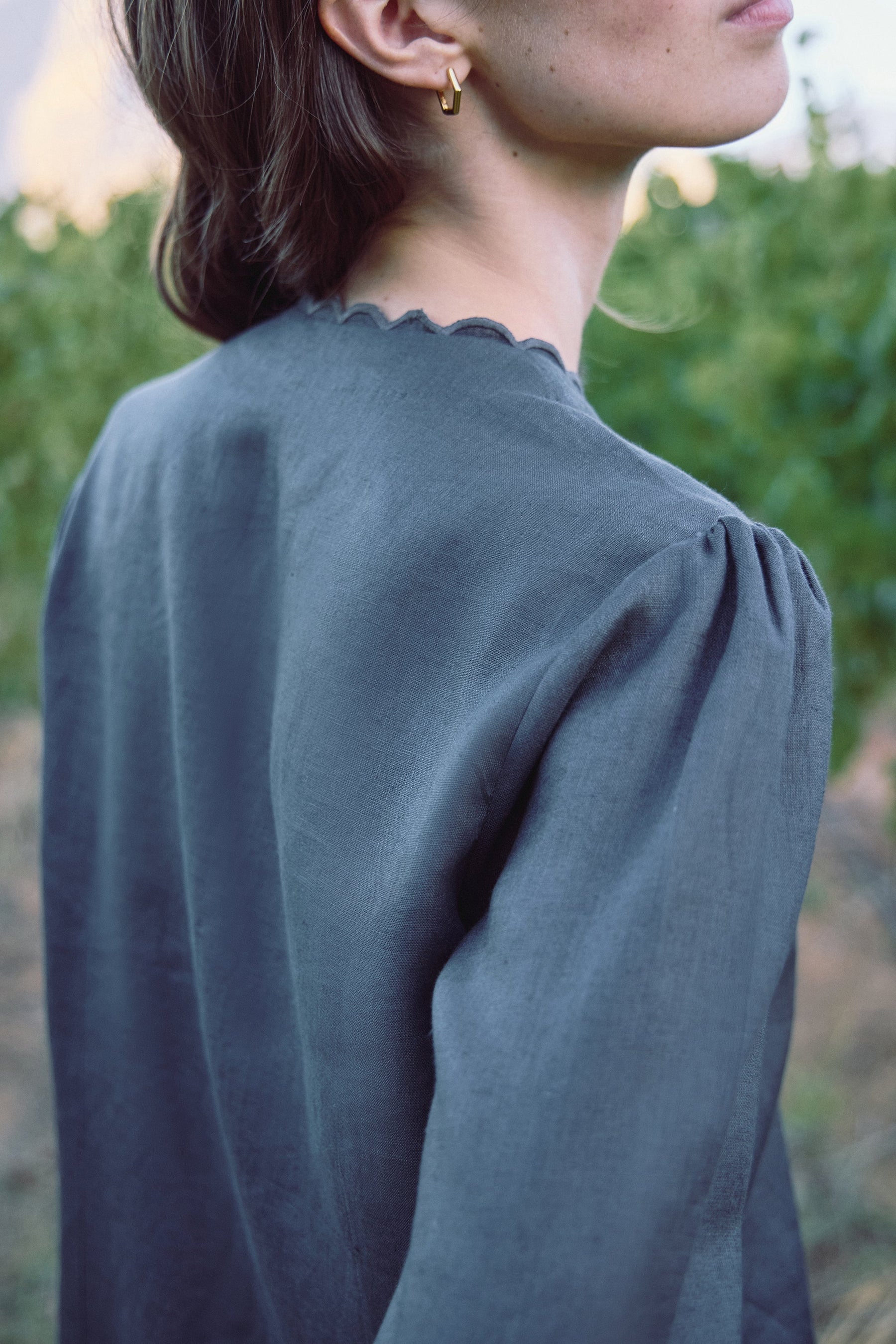 SAND Outwear Shirt (Charcoal)