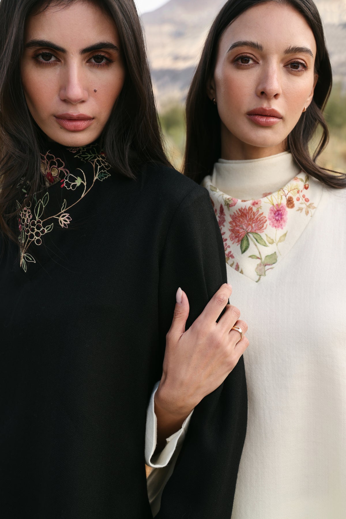 Winter Hush Button Scarf Woollen Top (Ivory Alpine Botanics)