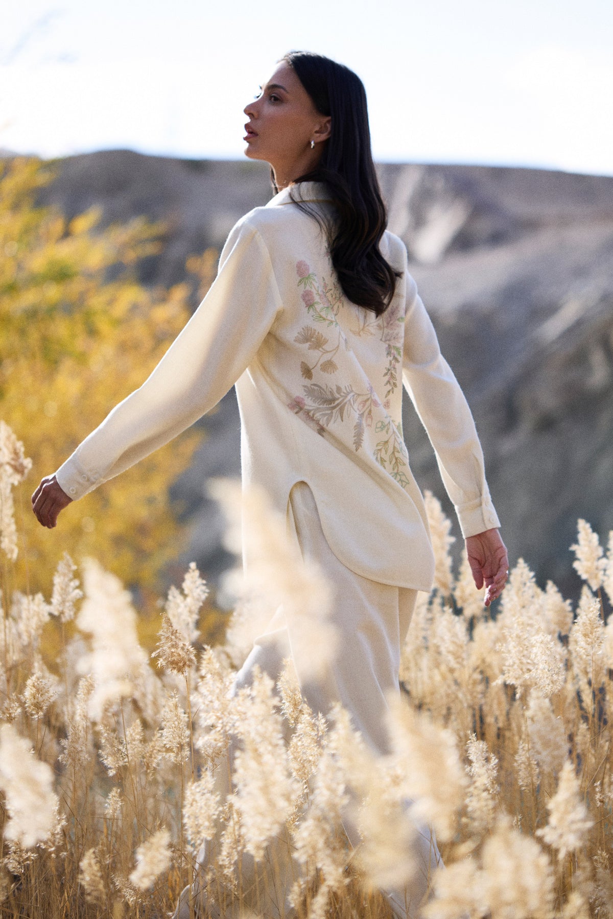 Nyoma Woollen Shirt (Pastels & Ivory)