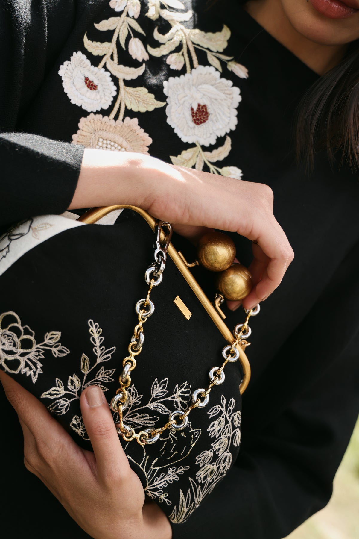 Hearth (BAG)