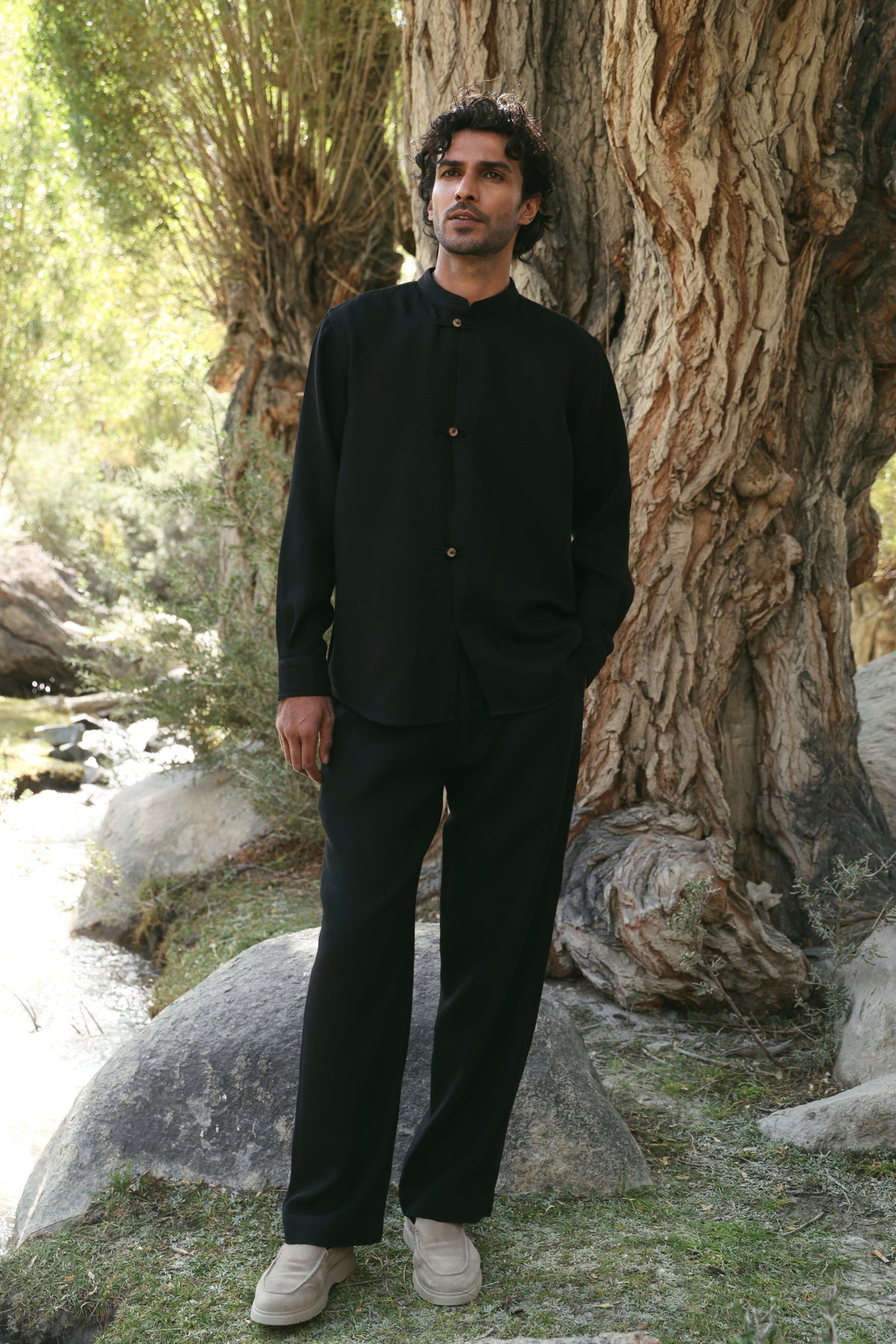 Ridge Woollen Shirt - MAN (Black) & Nyoma Woollen Pants- MAN (Black)