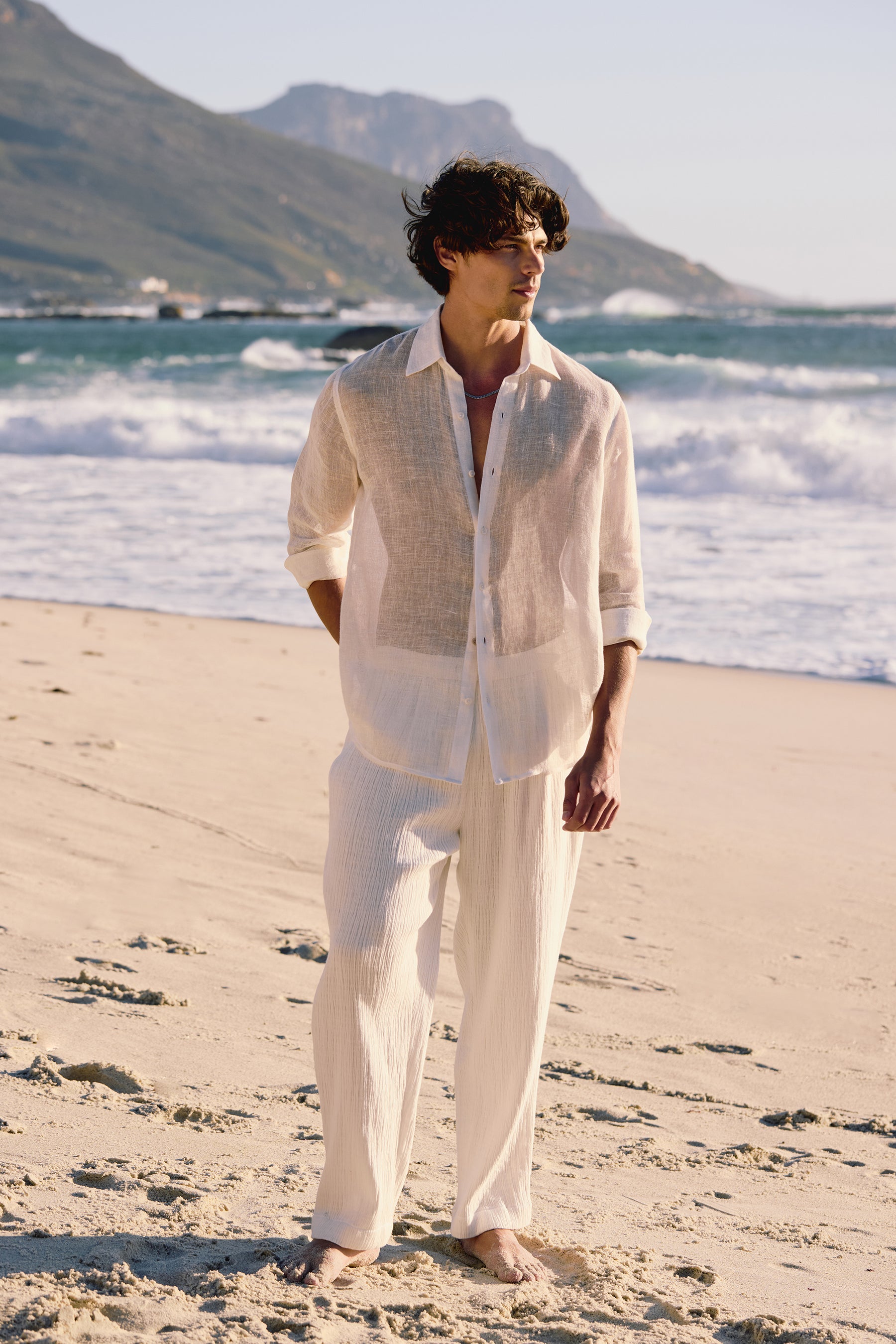 Clifton Shirt - MAN (Ivory) & Kos Pants - Man (IVORY)