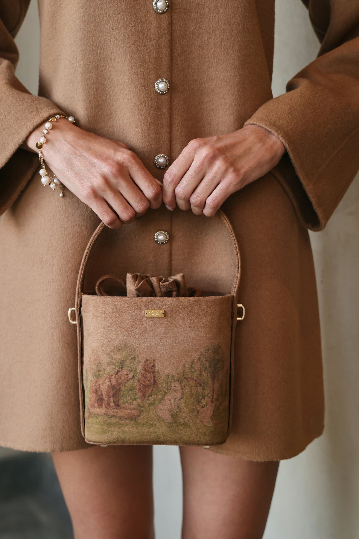 Outlands (BAG)