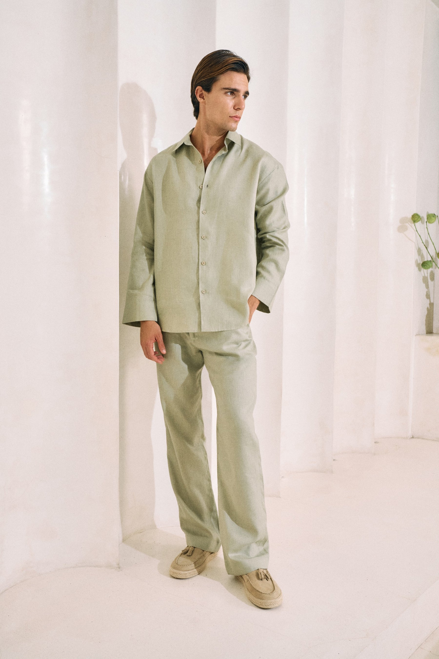 Sand Outwear Shirt & Steady Form Pants - Man (Sage)