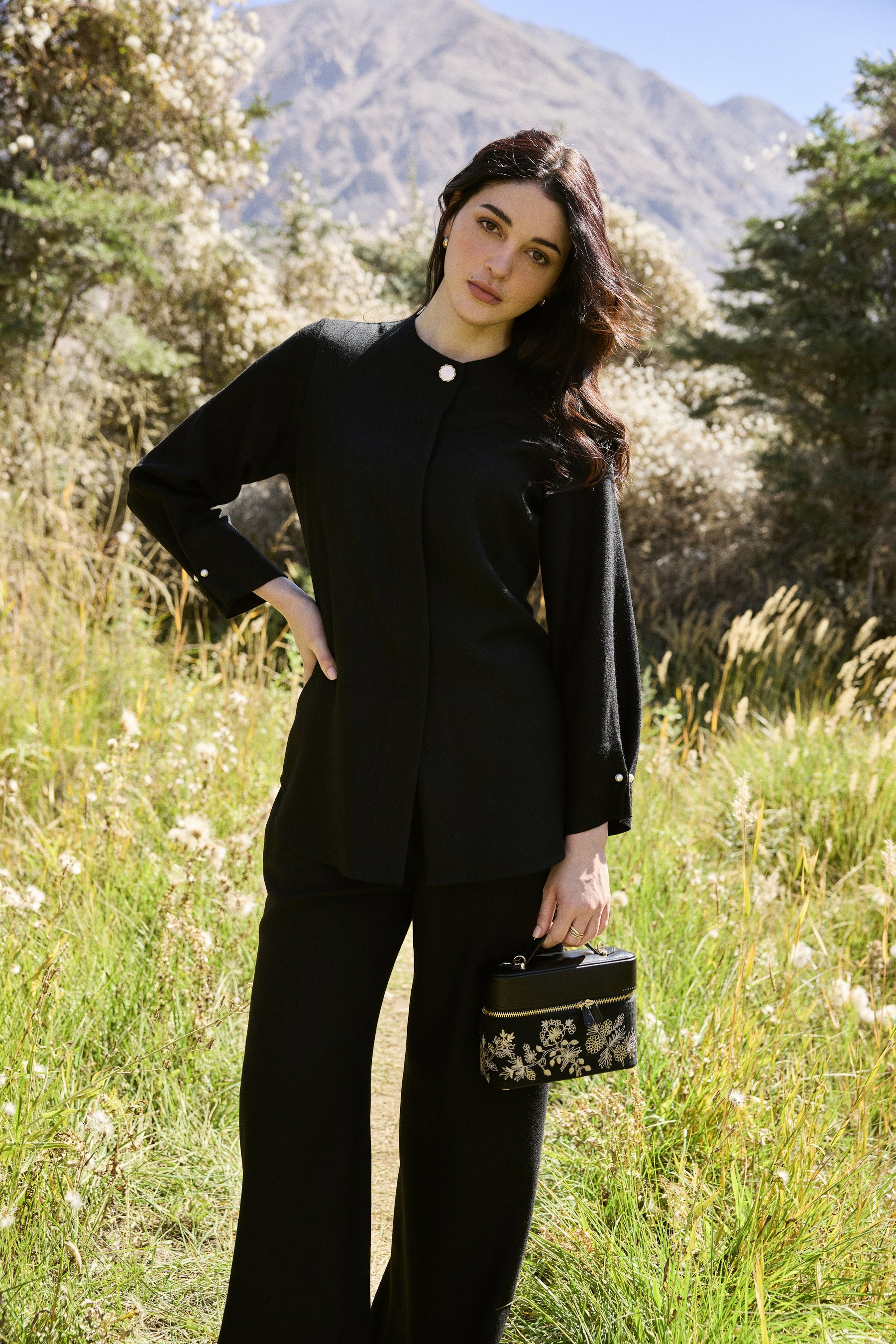 Laha Woollen Top (Black)