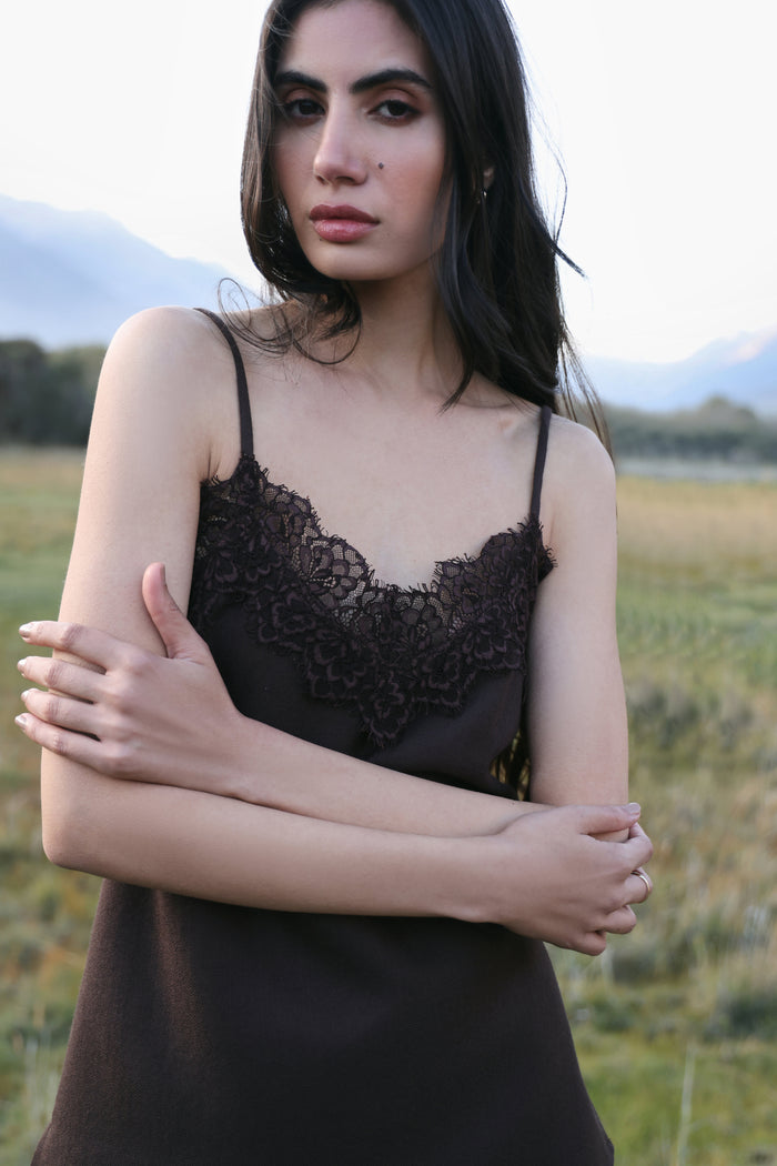 Afterglow Woollen Lace Top (Cocoa)