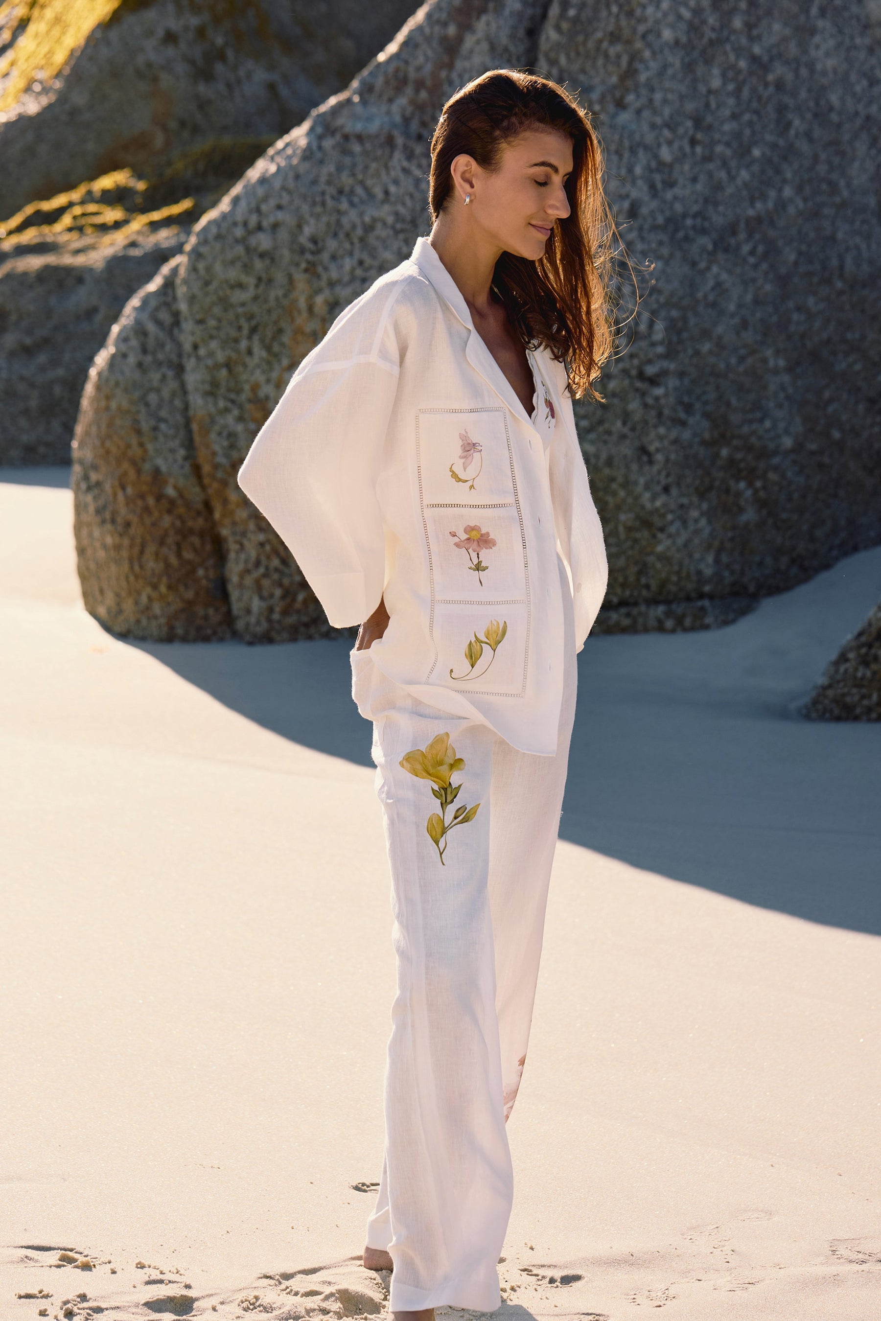 SAND Linen Savanna Shirt (White Floral & Lace)