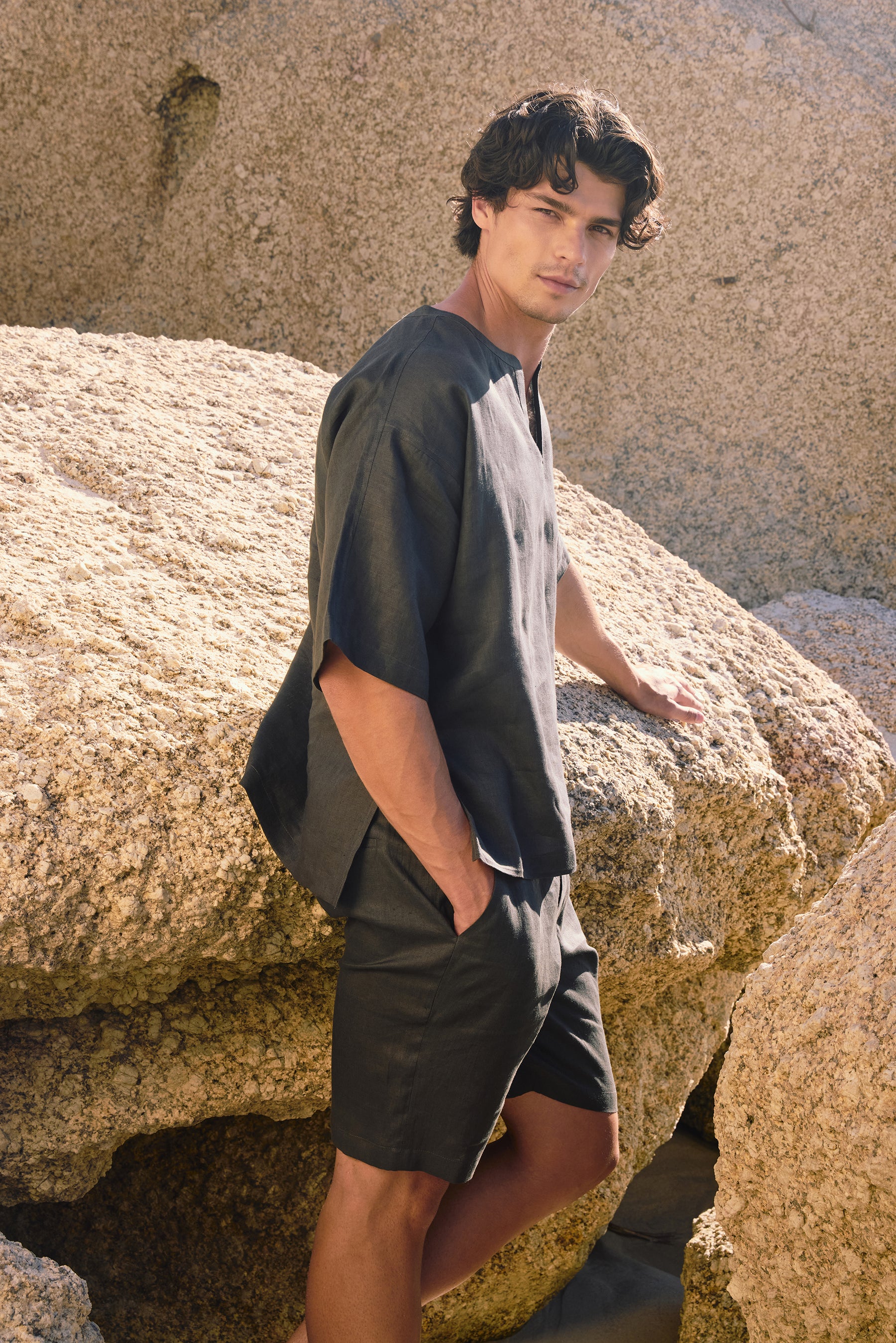 Bali Shorts - MAN (Charcoal)