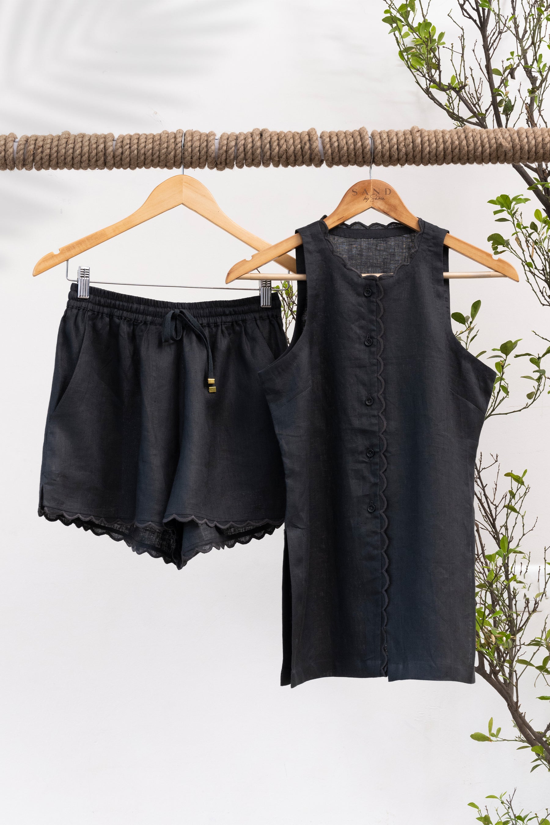Giza Top (Charcoal) & SAND Outwear Shorts (Charcoal)