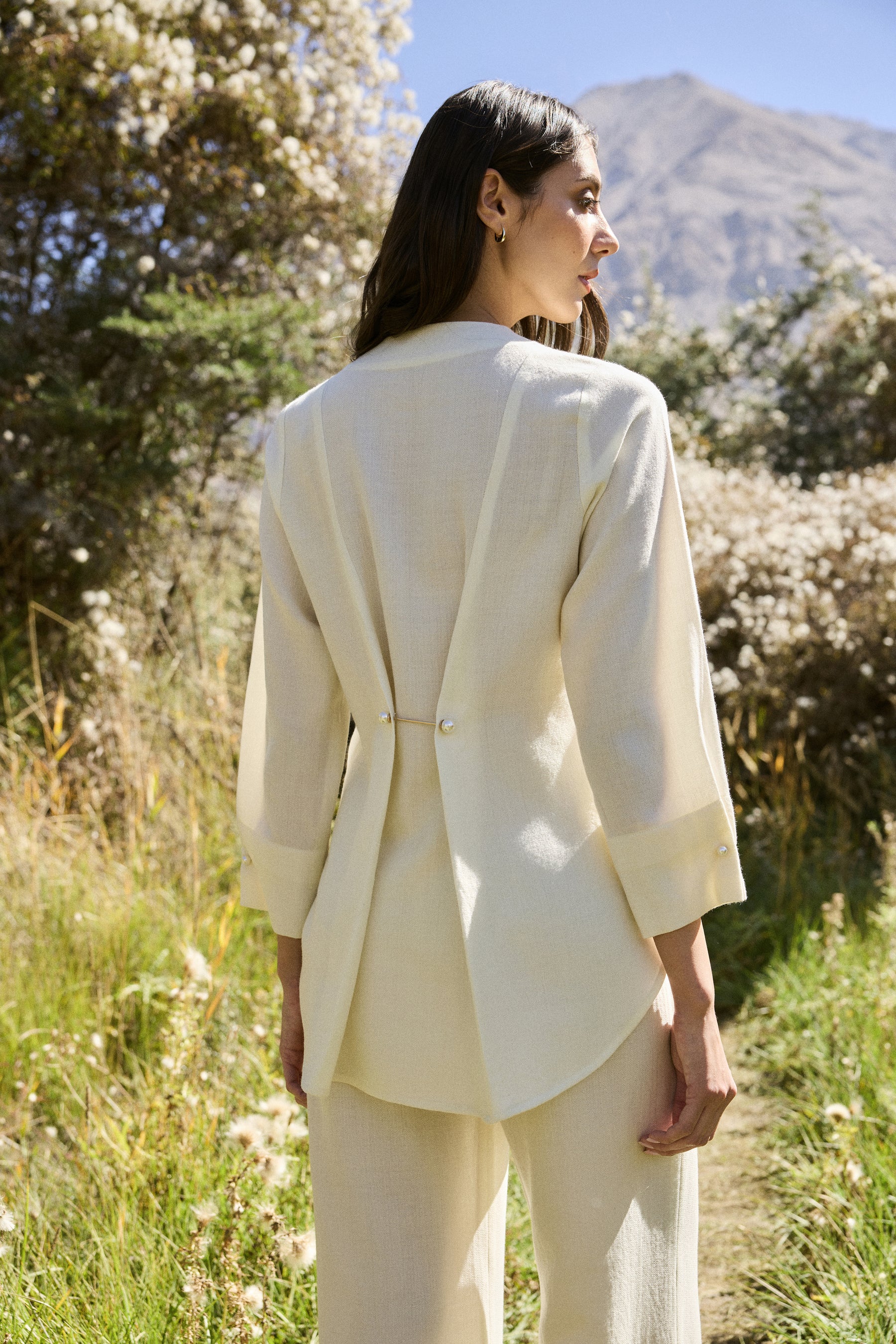 Laha Woollen Top (Ivory)