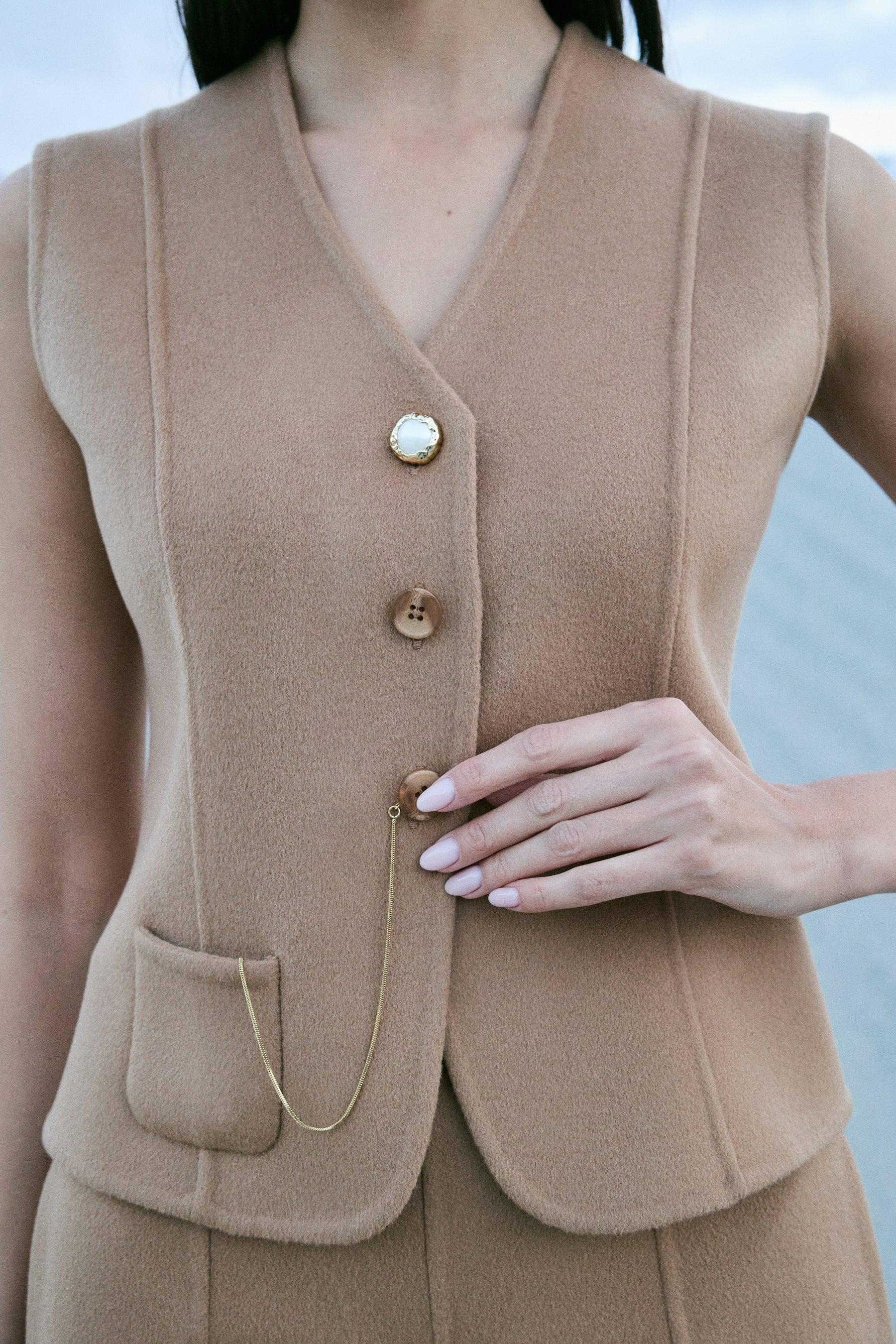 Cashmere-Silk-Merino Blend Waistcoat (Warm Honey)
