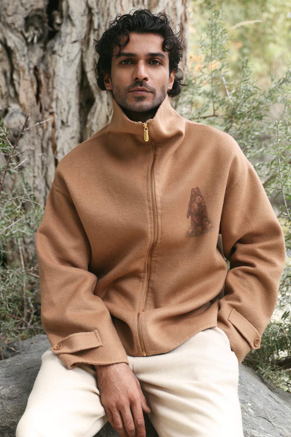 Himalayan Brown Bear Funnel Zip Up Jacket- MAN (Caramel)
