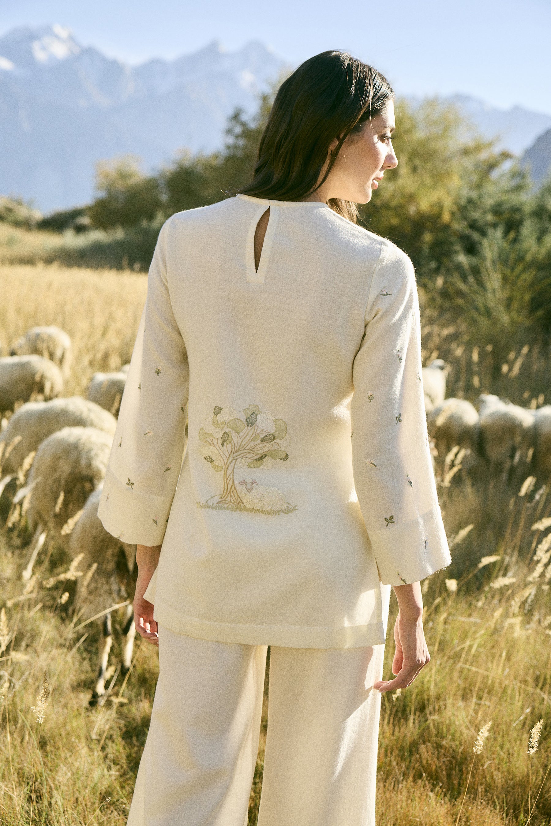 Rhodo Woollen Top (Ivory)
