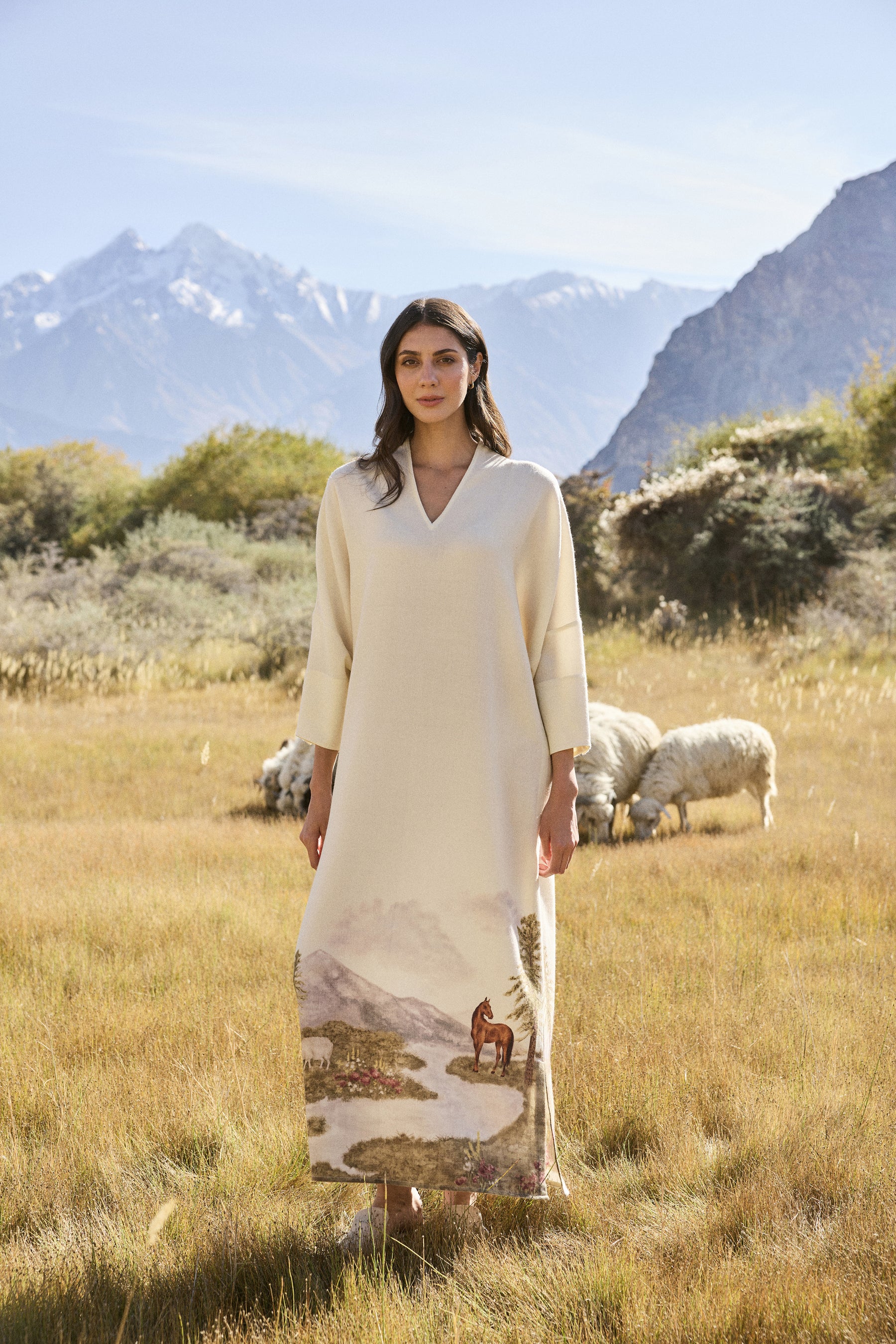 Valley Print Woollen Kaftan (Ivory)