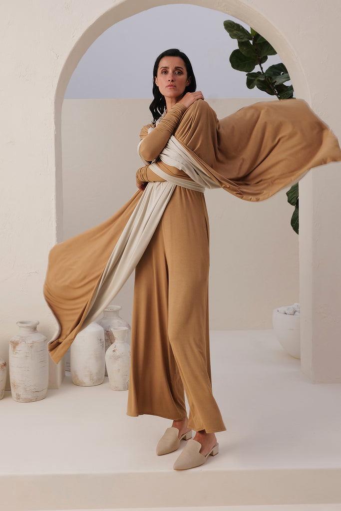 Sand Skin Reversable Shawl In Natural & Sand