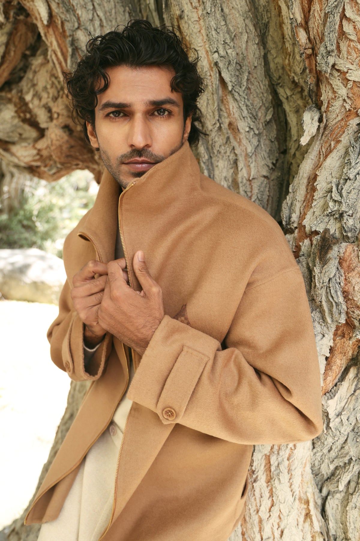Himalayan Brown Bear Funnel Zip Up Jacket- MAN (Caramel)