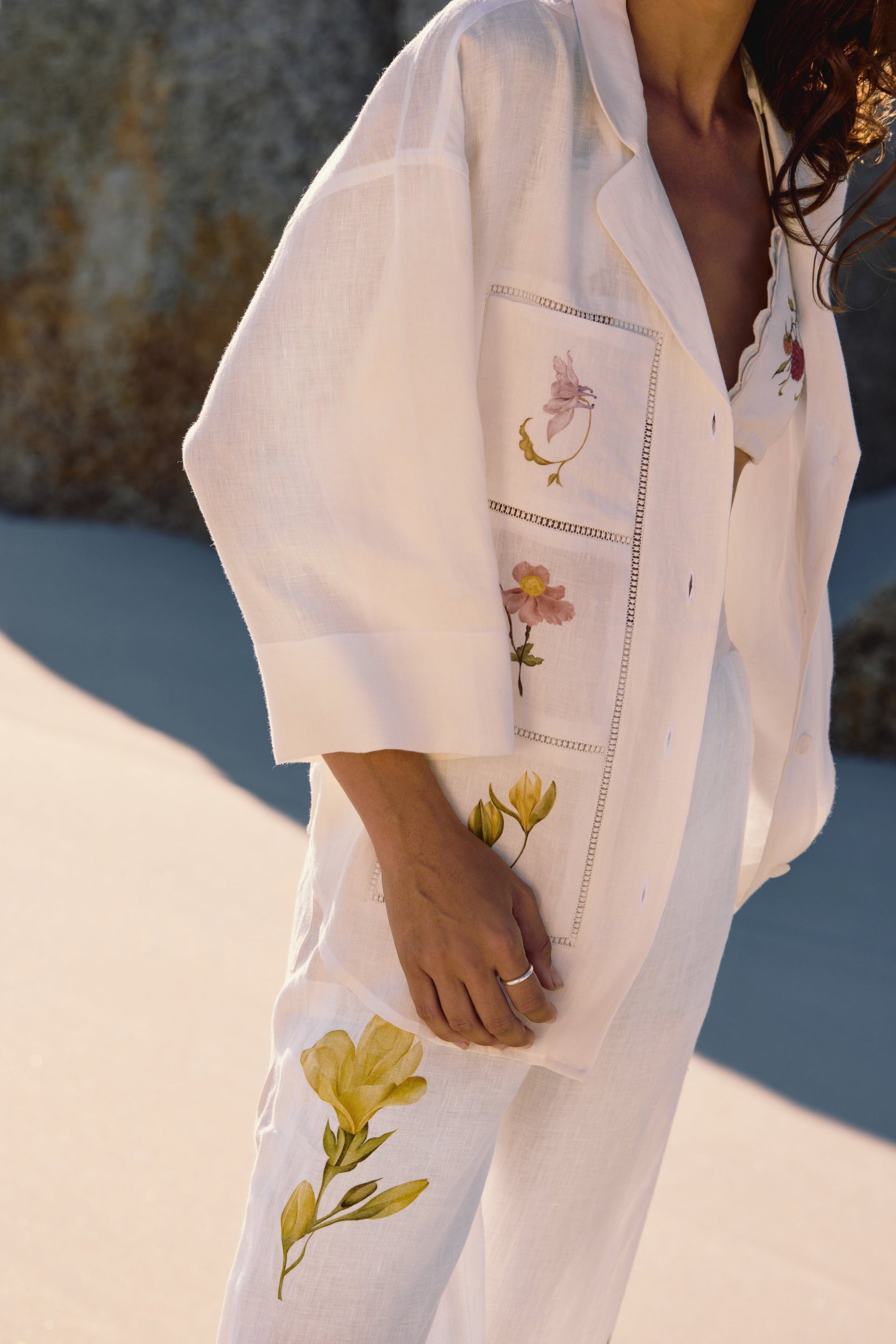 SAND Linen Savanna Shirt (White Floral & Lace)