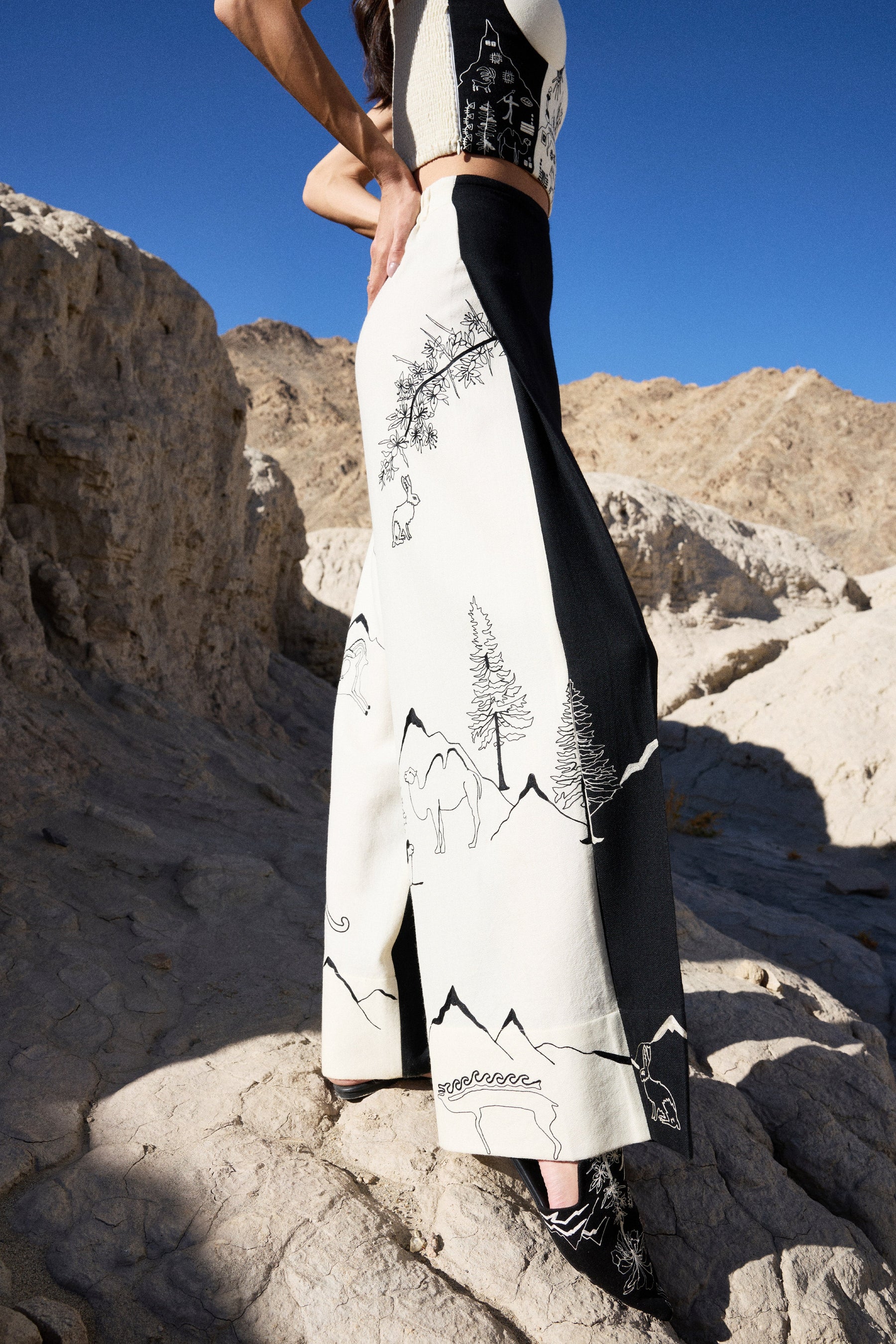 Nubra Woollen Pants (Ivory & Black)
