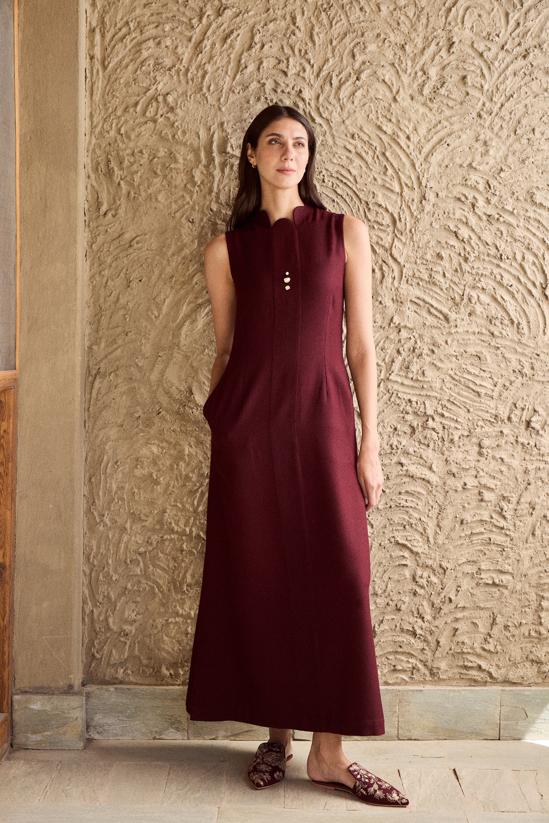Aira Woollen Dress (Merlot)