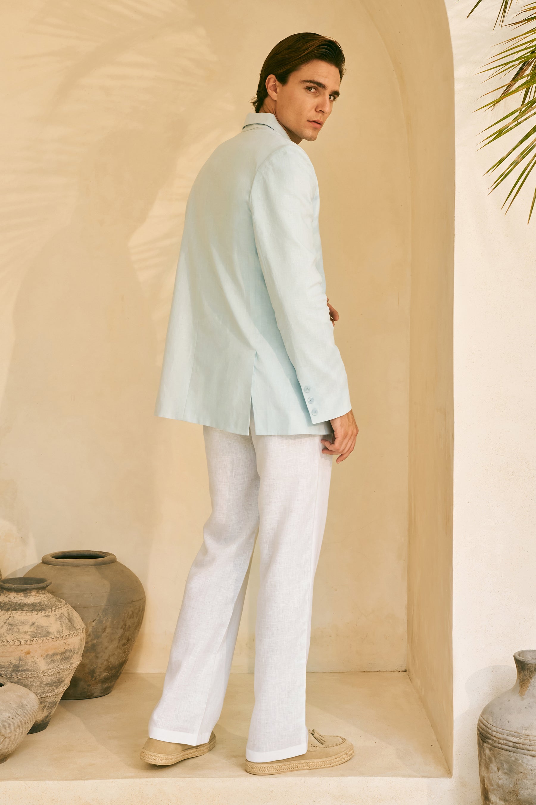 Steady Form Pants- MAN (White)