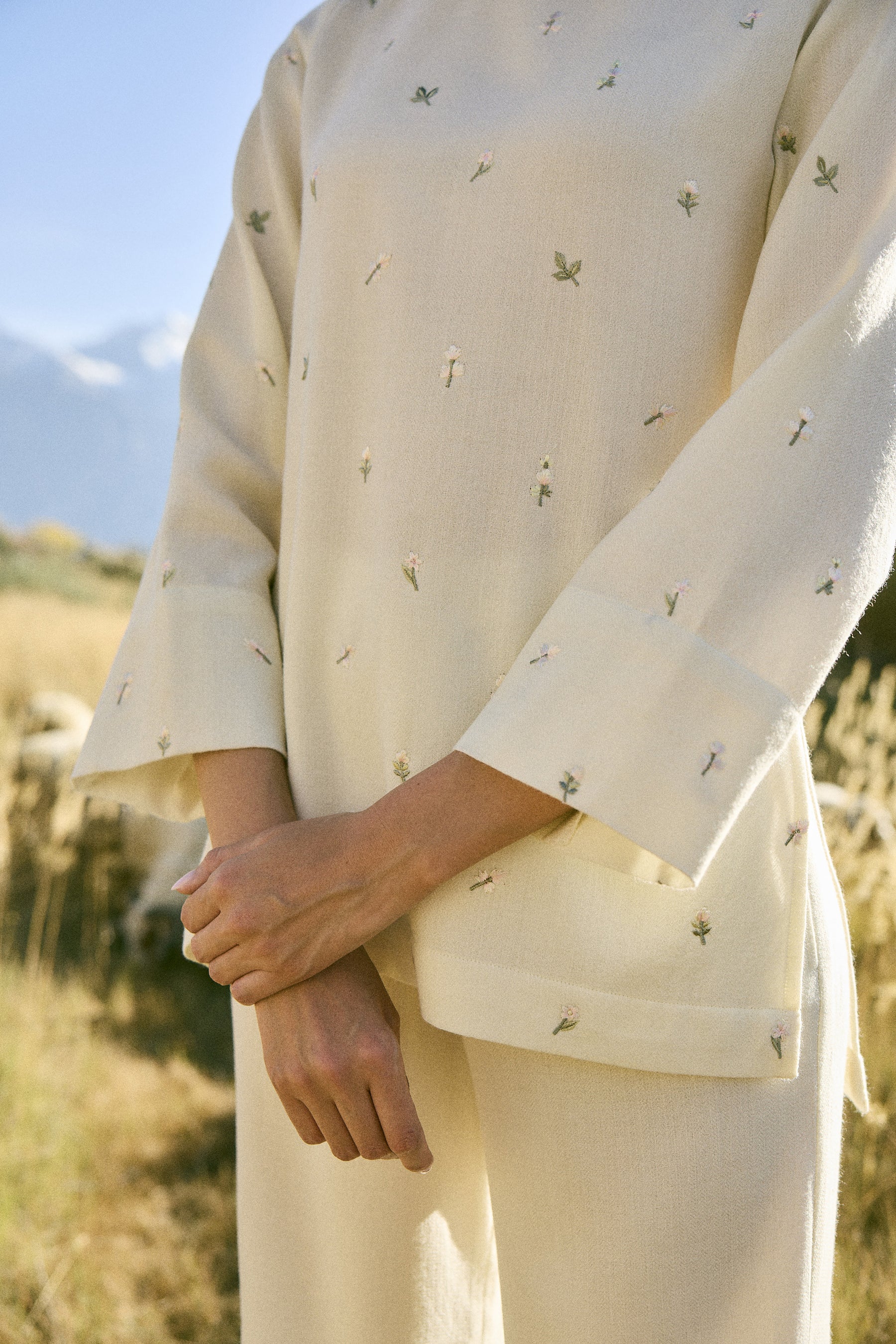Rhodo Woollen Top (Ivory)