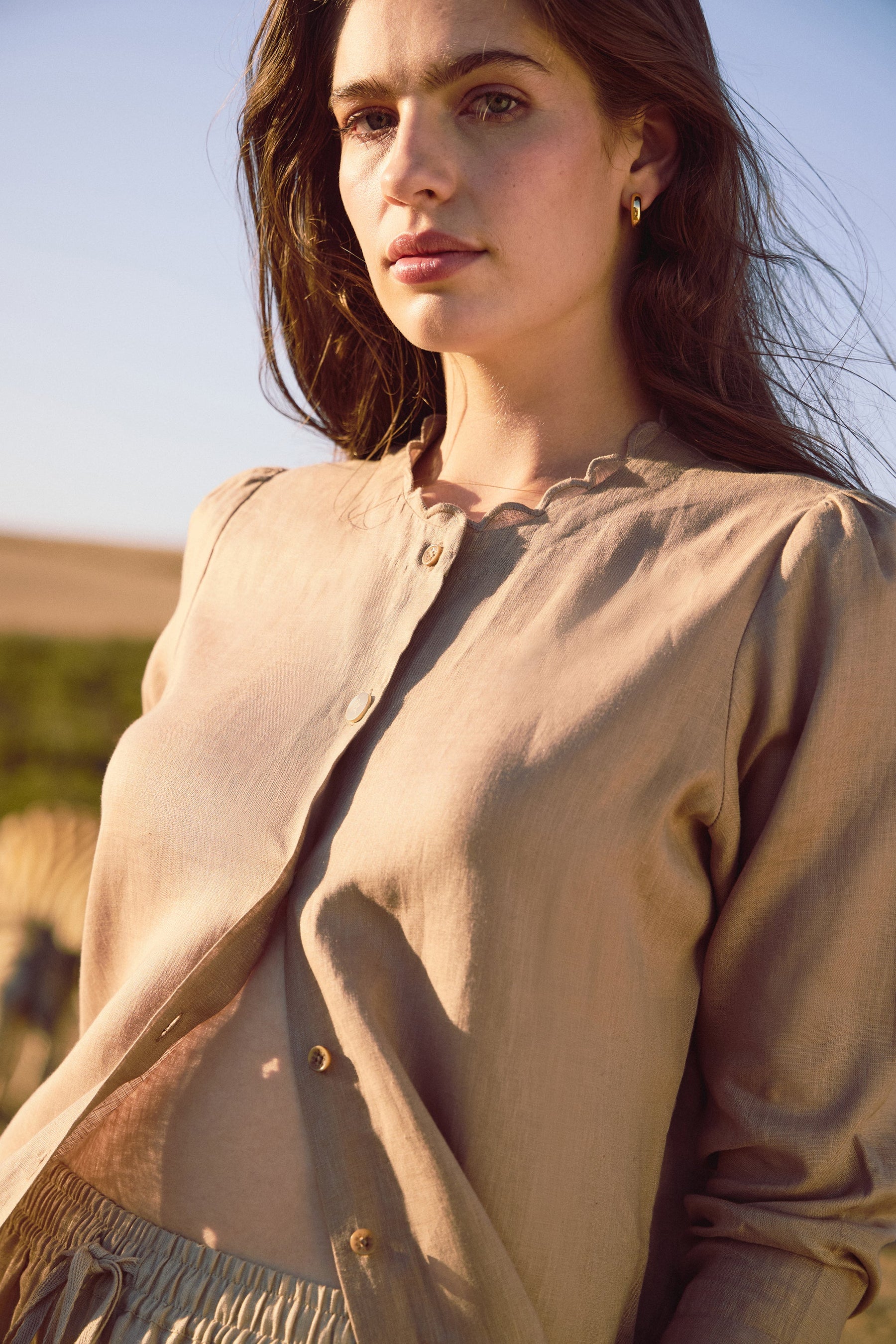 SAND Outwear  Shirt (Truffle)