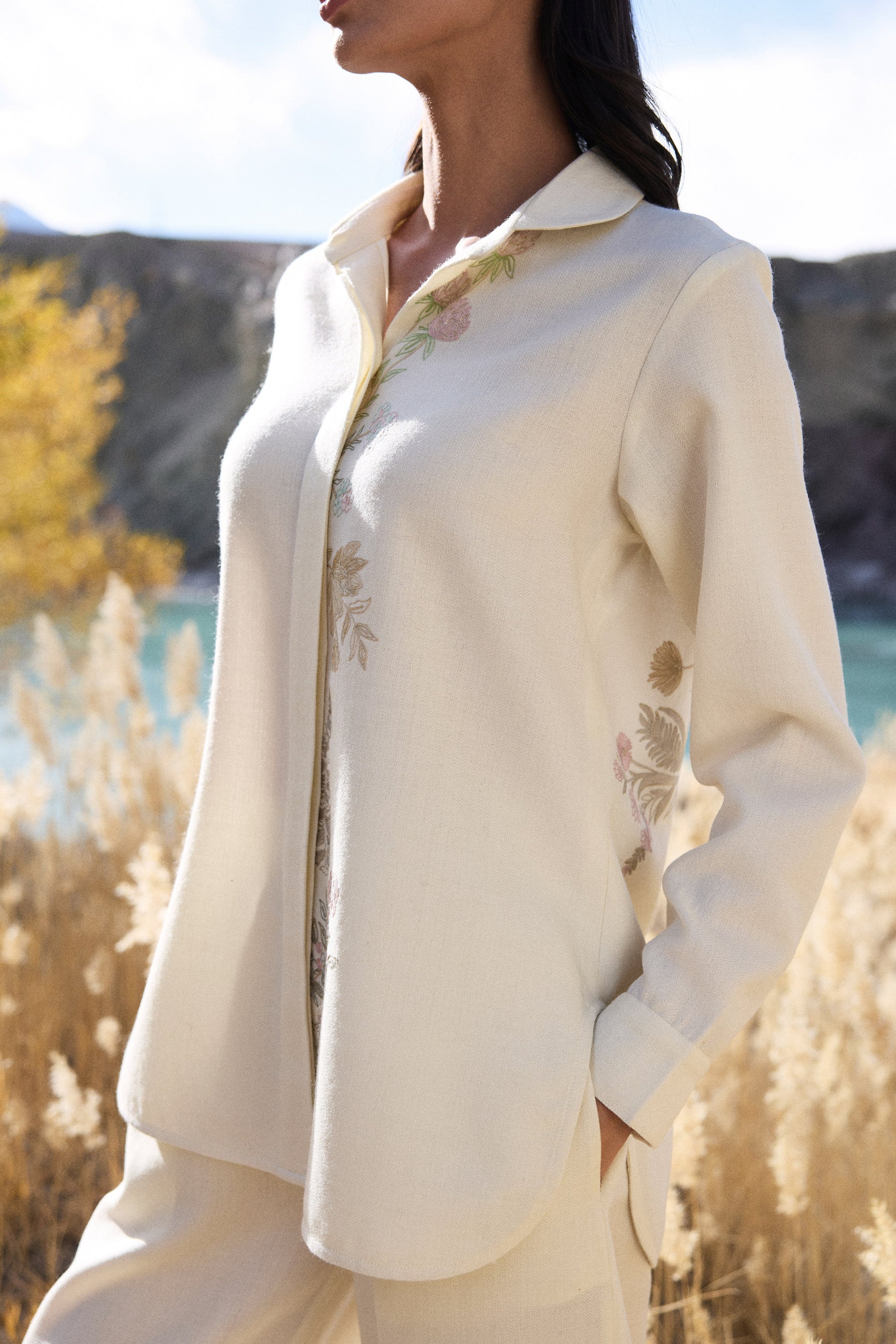 Nyoma Woollen Shirt (Pastels & Ivory)