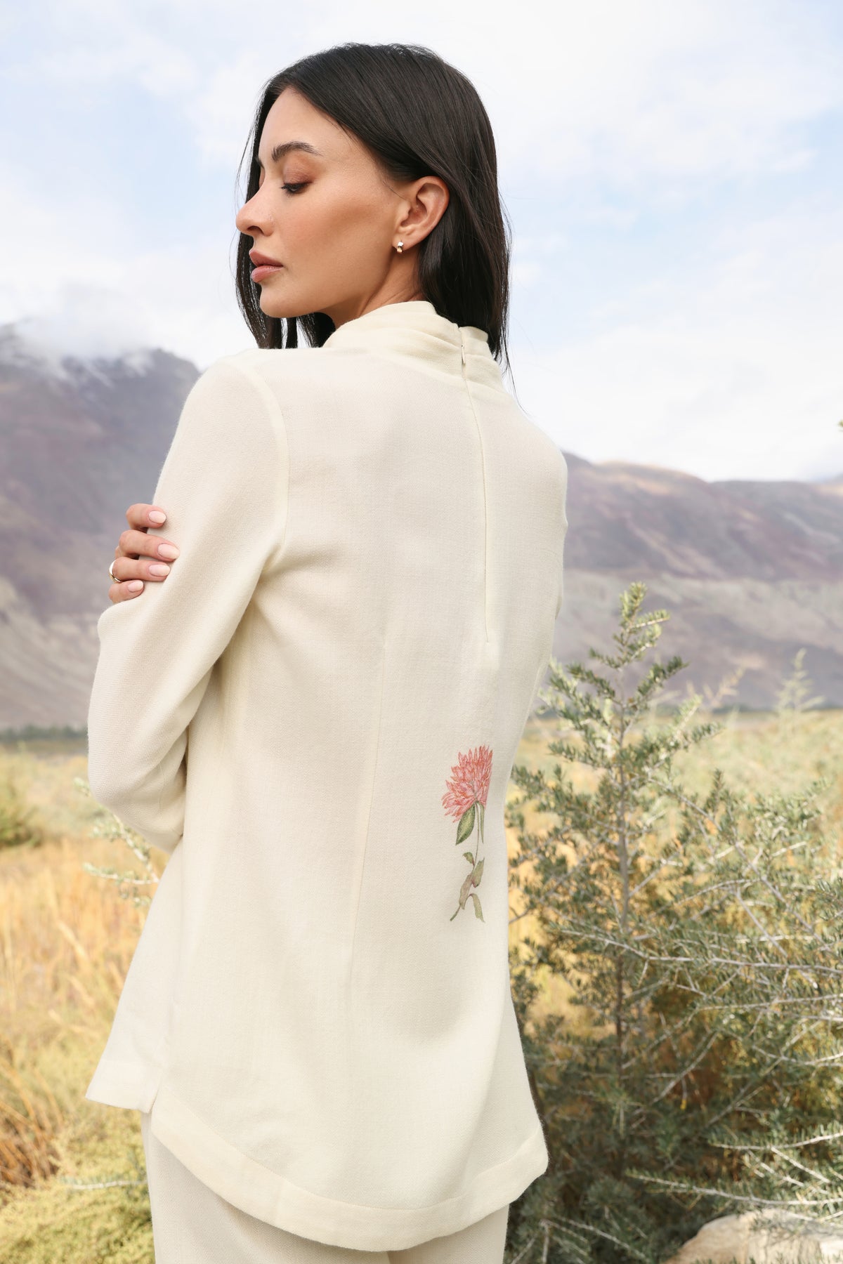 Winter Hush Scarf Woollen Top & Autumn Bloom Woollen Pants (Ivory Alpine Botanics)