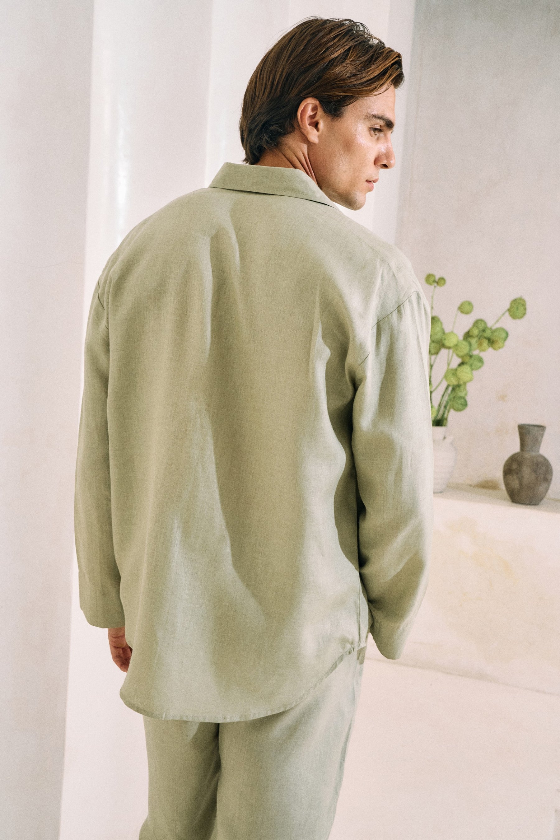 Sand Outwear Shirt & Steady Form Pants - Man (Sage)