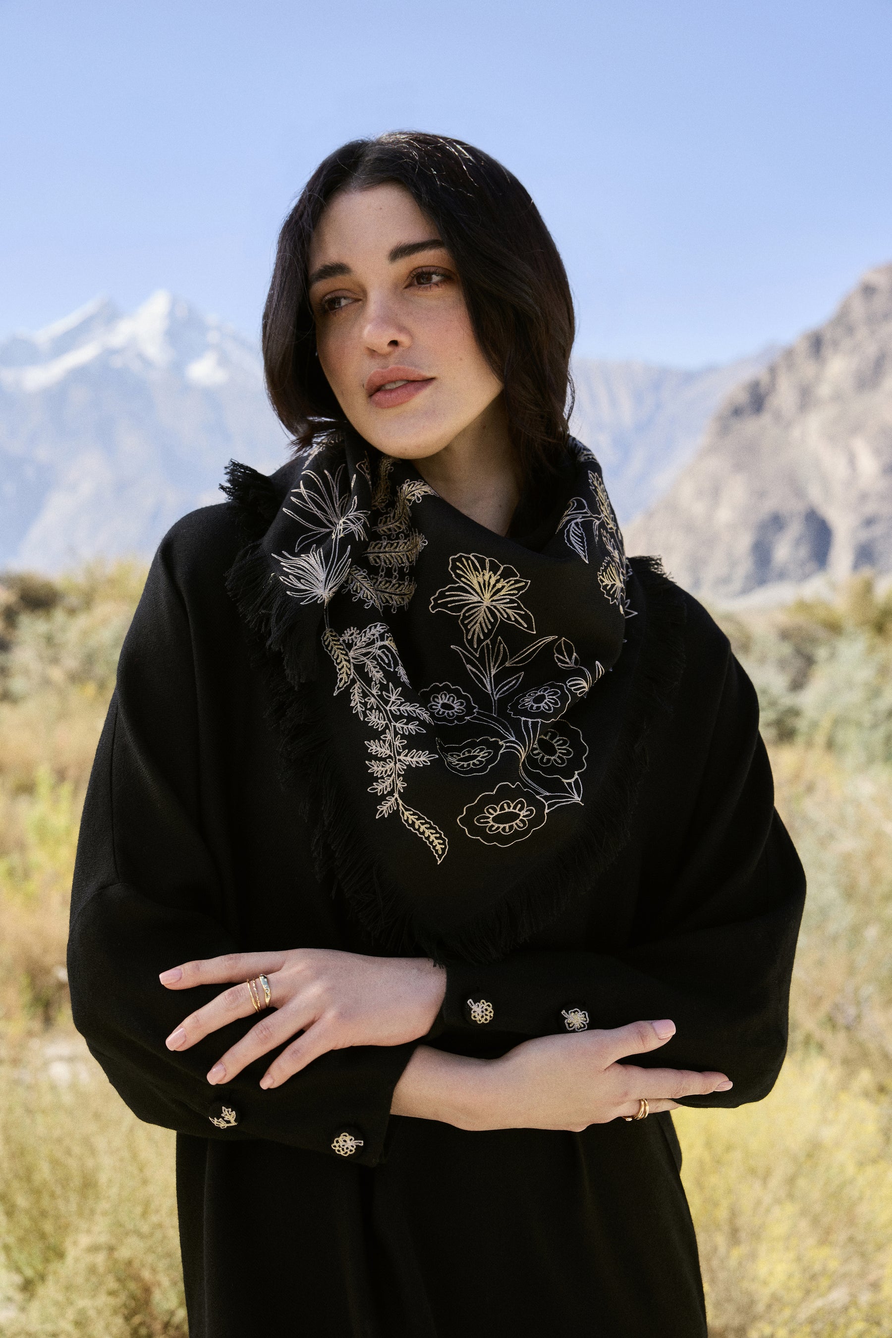 Juniper Woollen Square Scarf (Black)