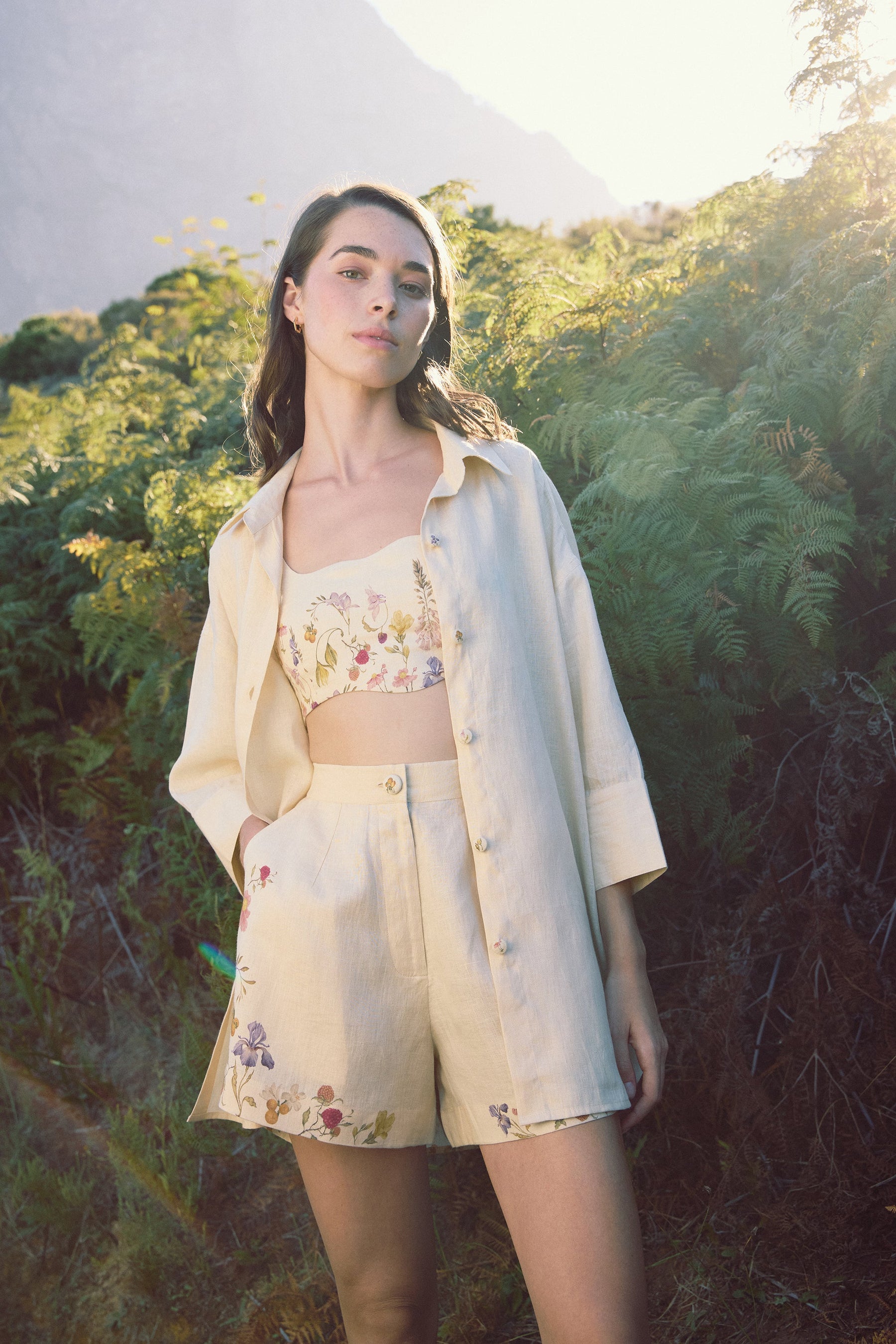 SAND Linen Savanna Shirt (Floral Vanilla)