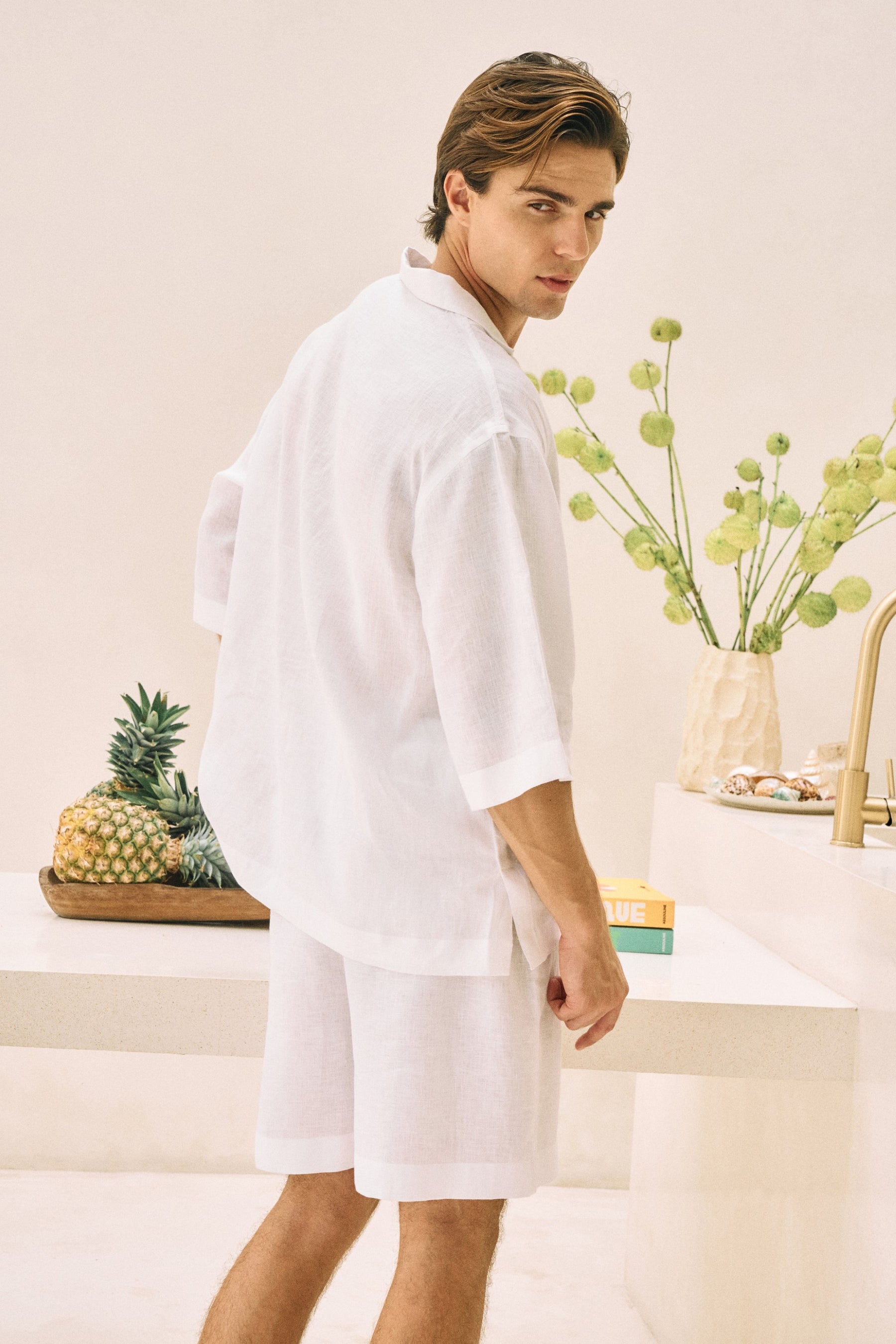 Postcard Front Print Shirt & At Ease Shorts - Man (White)