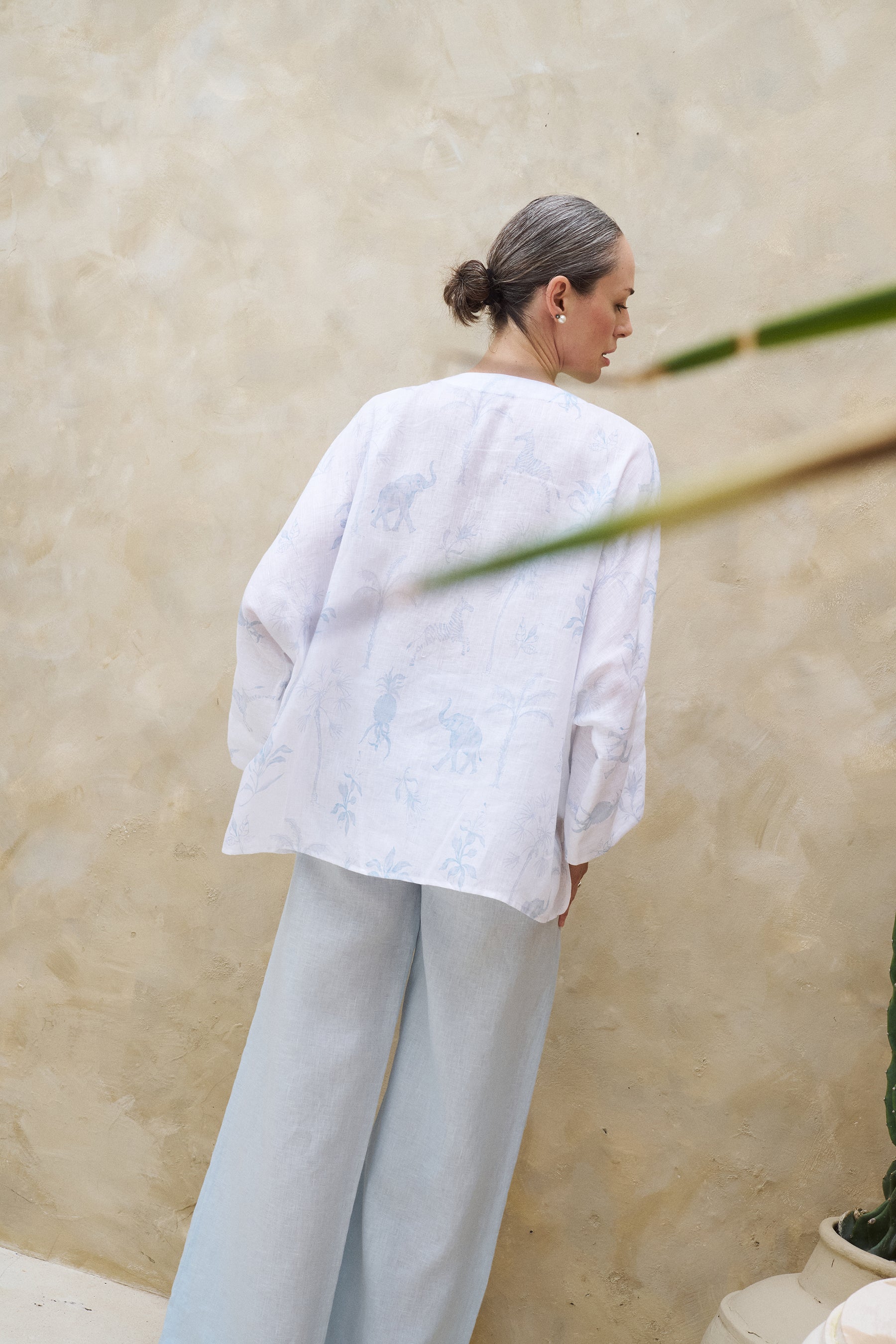 Oasis Print One Size Top & Easy Living Pants (Spring Blue)